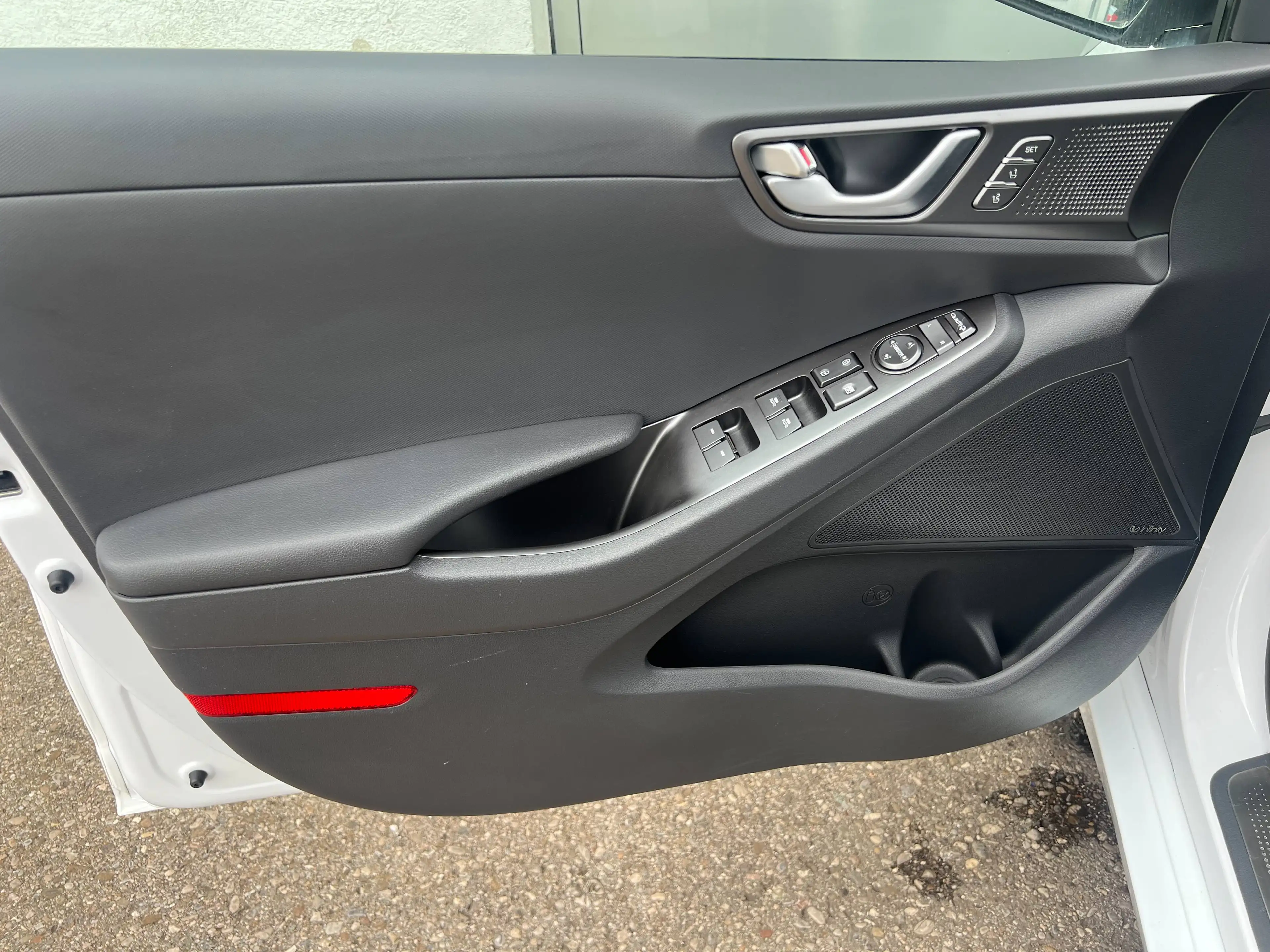 Hyundai IONIQ IONIQ Elektro Prime — photo 9