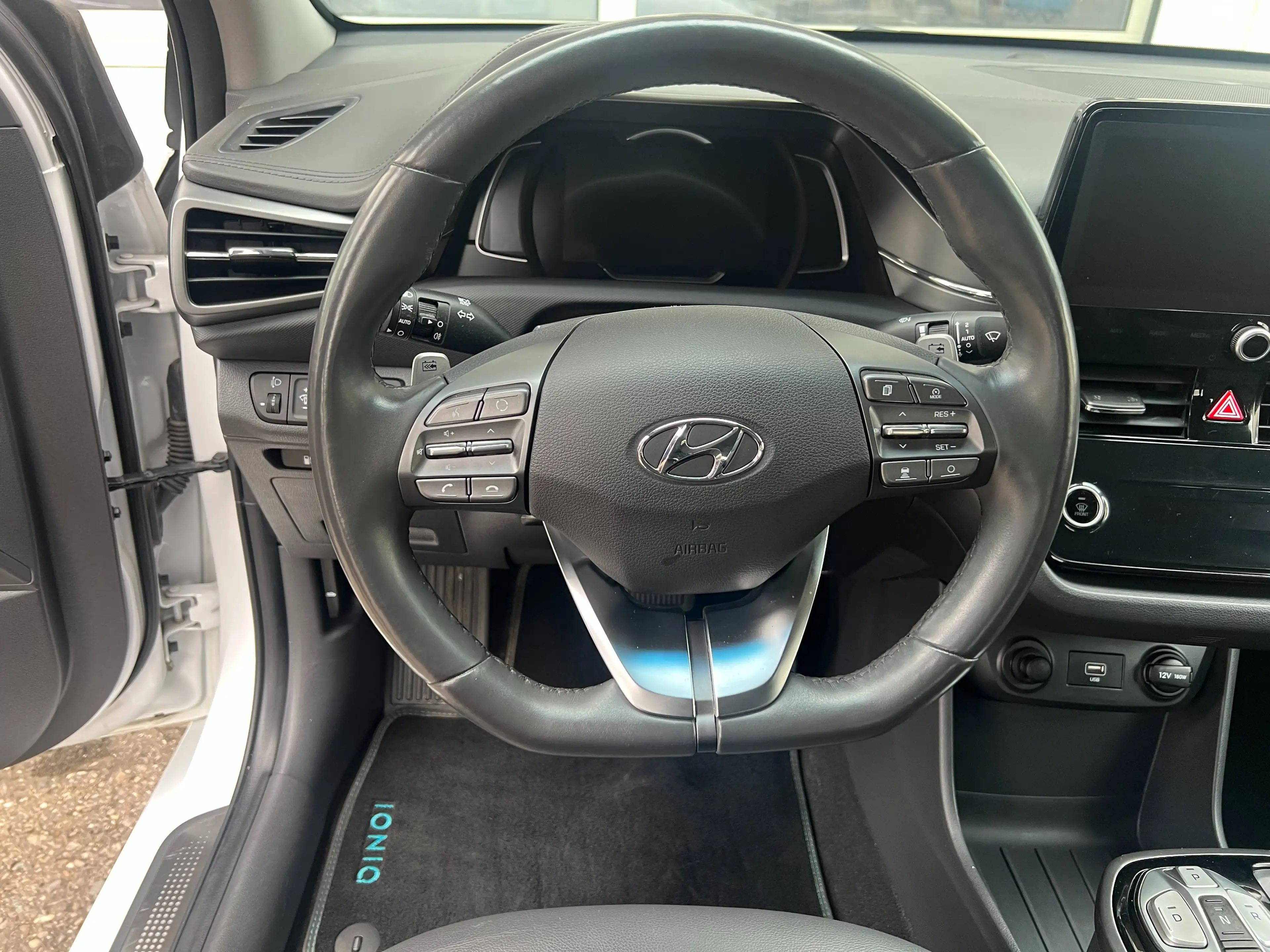 Hyundai IONIQ IONIQ Elektro Prime — photo 14
