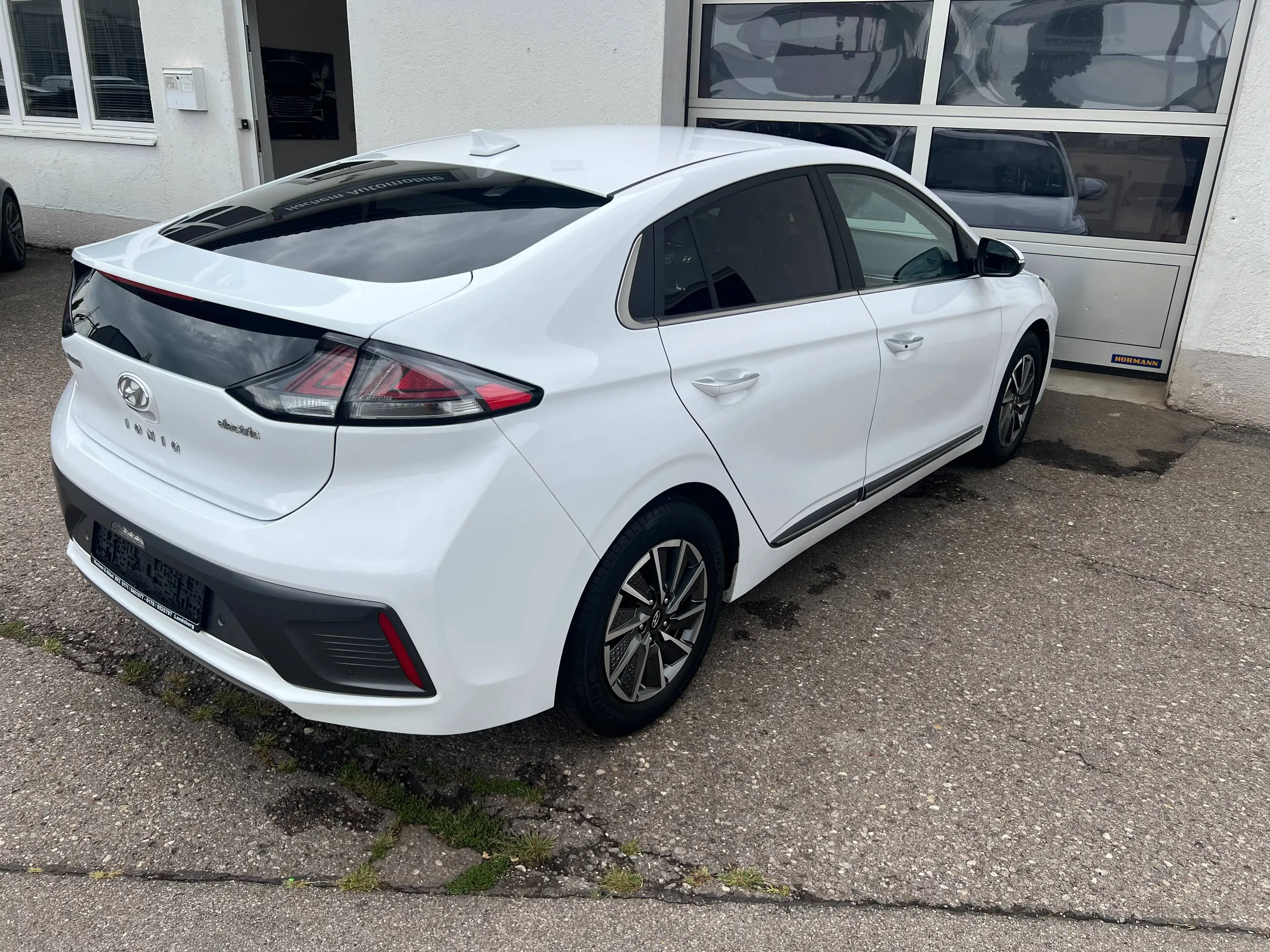 Hyundai IONIQ IONIQ Elektro Prime — photo 4