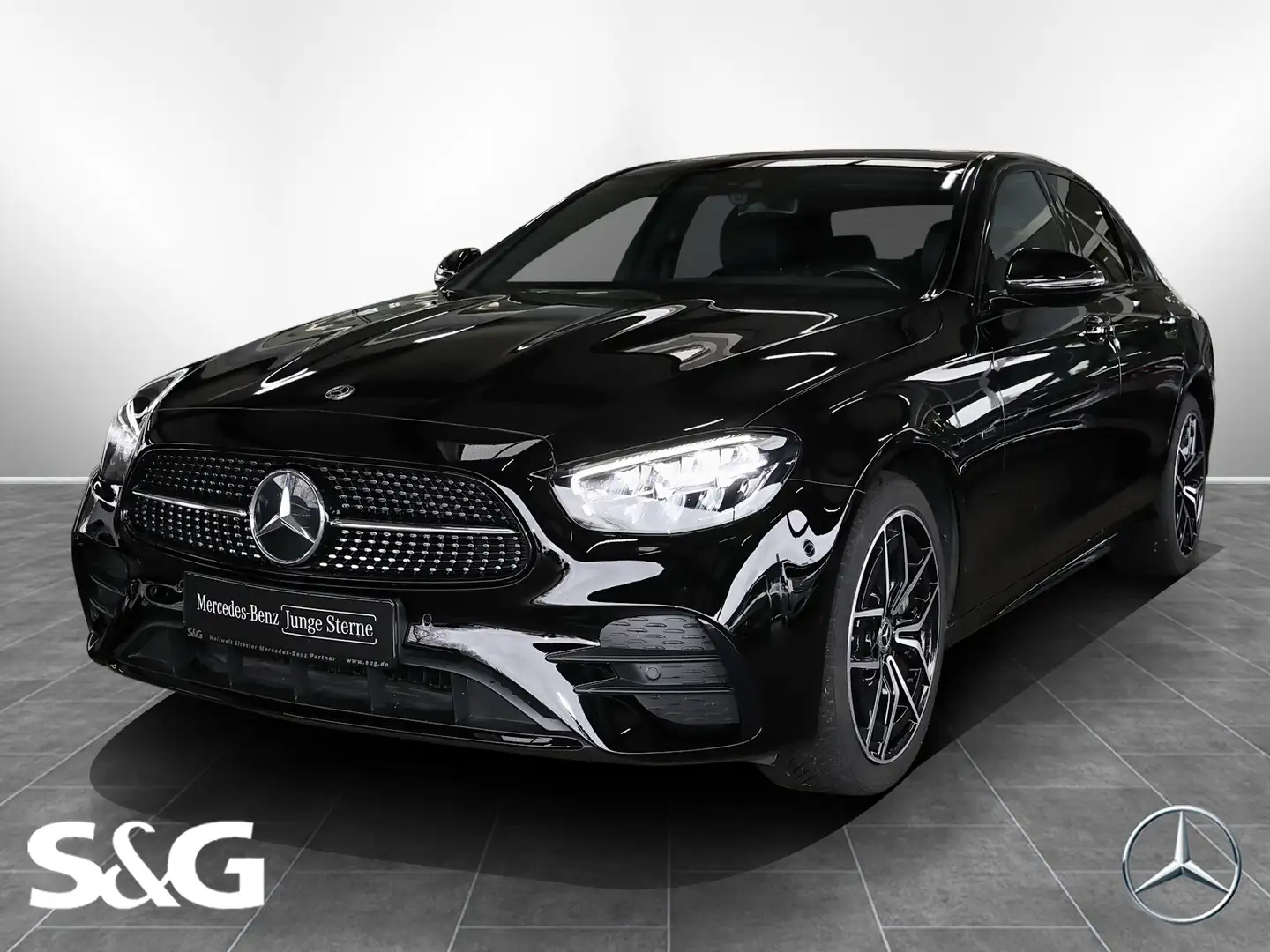 Mercedes-Benz E 300 e AMG KAMERA+LED+CARPLAY+MBUX+19 ZOLL Noir - 1