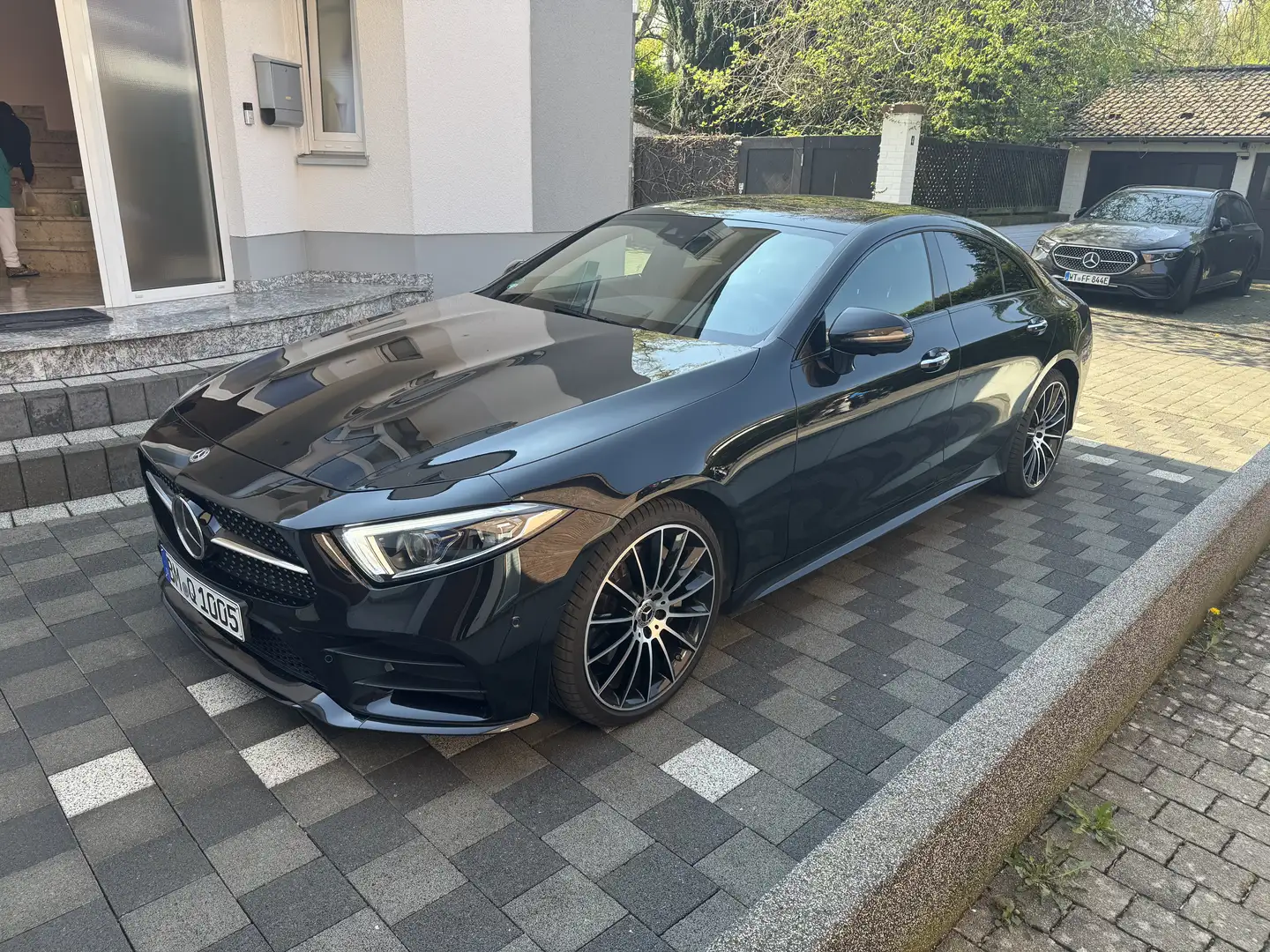 Mercedes-Benz CLS 400 CLS 400 d 4Matic (257.323) Night Packet AMG Line Černá - 1