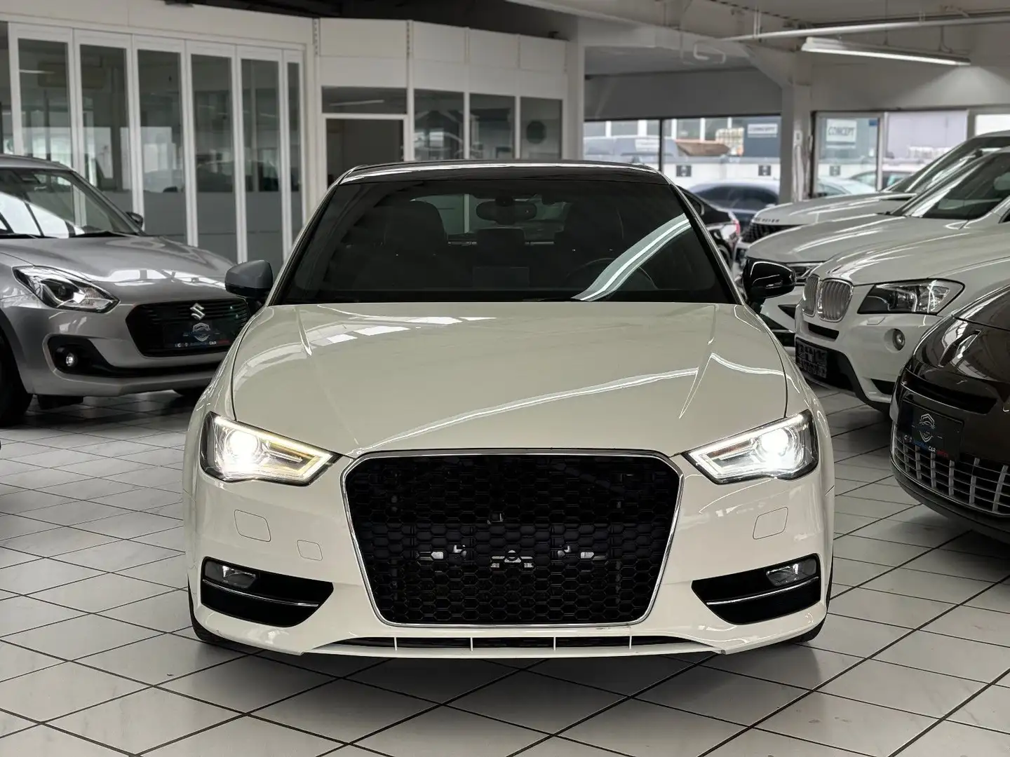 Audi A3 S-LINE Sportpaket*XENON*LEDER* Weiß - 2