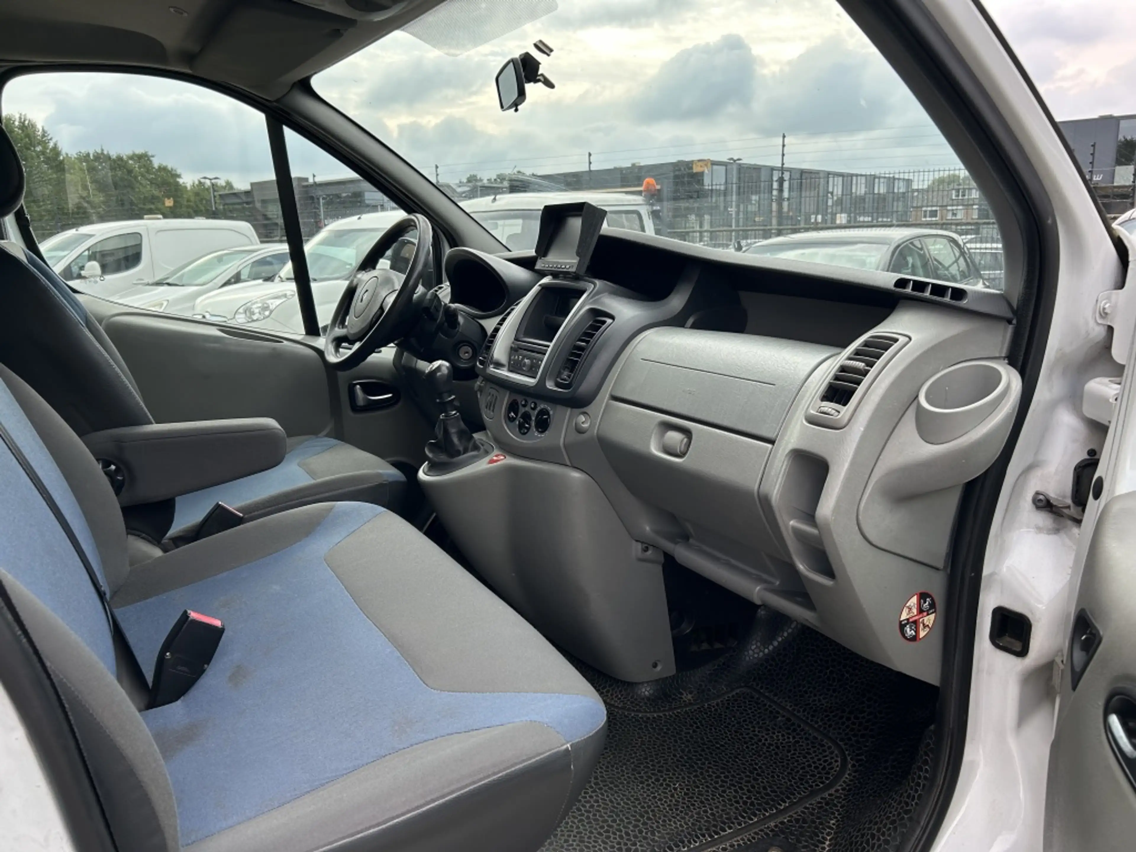 Renault Trafic Passenger 2.0 dCi T29L2H1 9 PERSOONS — photo 3