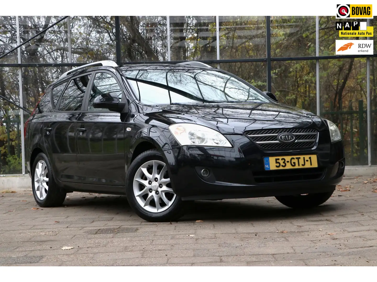 Kia Ceed / cee'd Sporty Wagon 1.6 All Stars / Airco / Cruise contro Zwart - 1