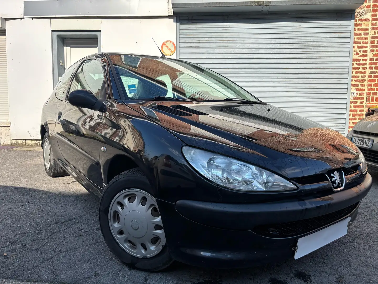 Peugeot 206 1.4 hdi trendy Negro - 1