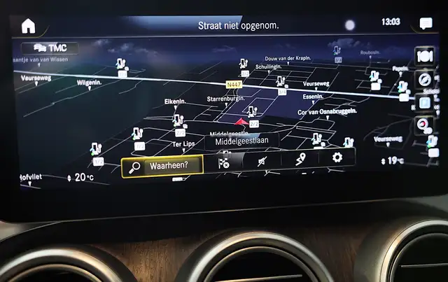 Mercedes-Benz GLC view 11