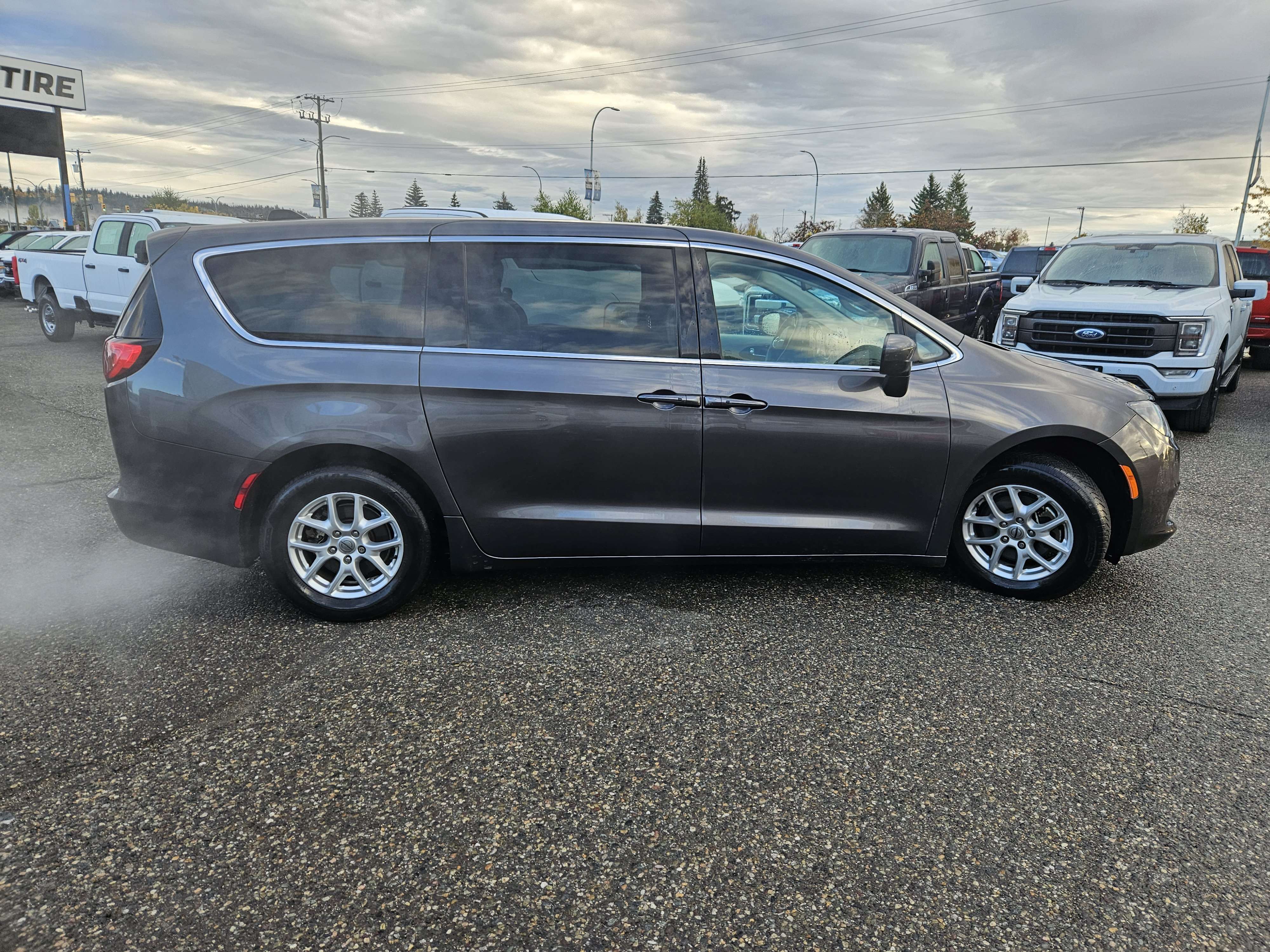 2022 Chrysler Grand Caravan