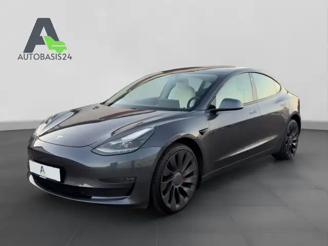 Tesla Model 3 Performance Dual AWD
