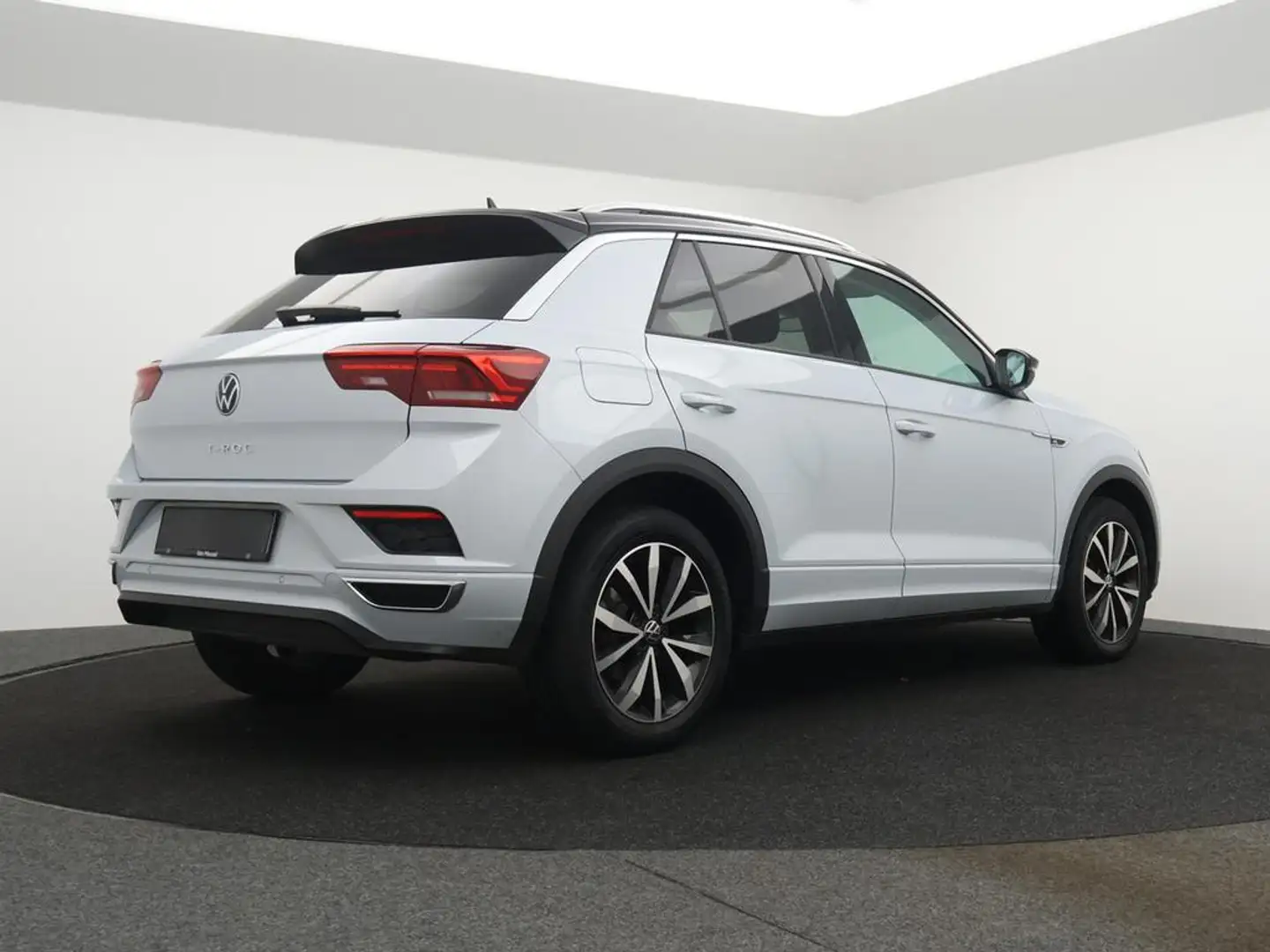 Volkswagen T-Roc T-Roc Style 1.5TSI 150PK *AUTOMAAT*PANO DAK*PDC*NAVI*BLTH*CRUISE*¨PDC*DIGITAL DASHBOARD*... Wit - 2