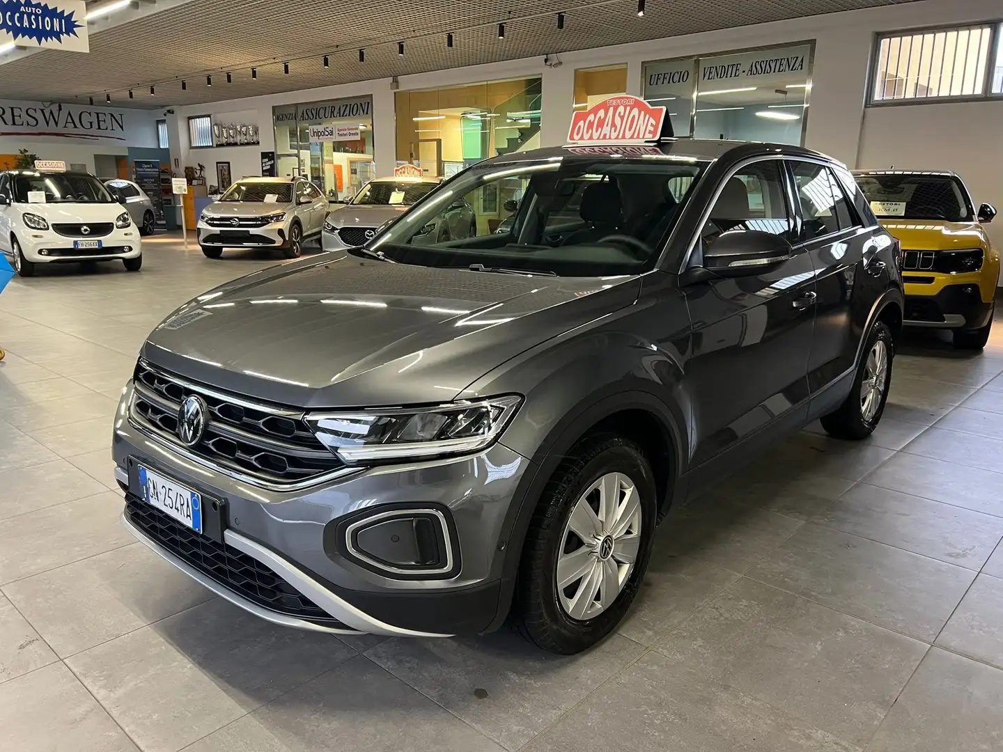 Volkswagen T-Roc 1.0 tsi Business 110cv Carplay Grigio - 1