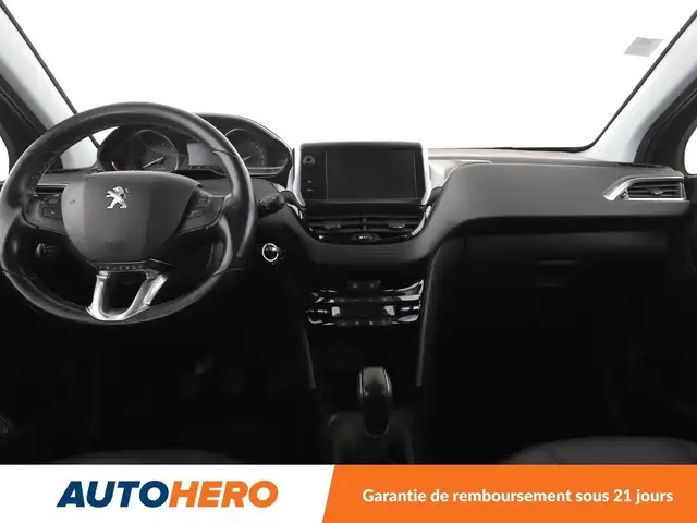 Peugeot 2008 view 12