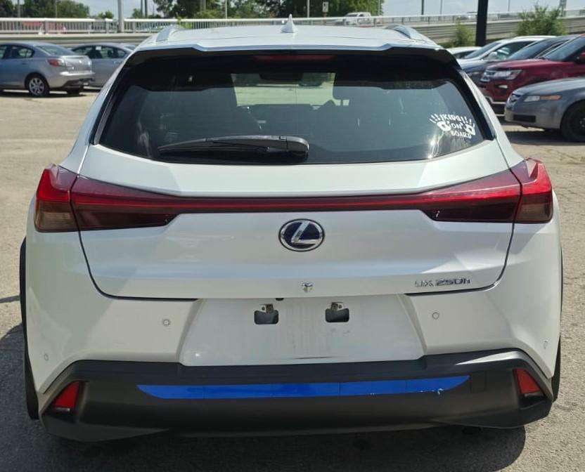 2019 Lexus UX UX250H / LEATHER / ROOF / NAV / HUD / VENTED SEATS — снимка 1
