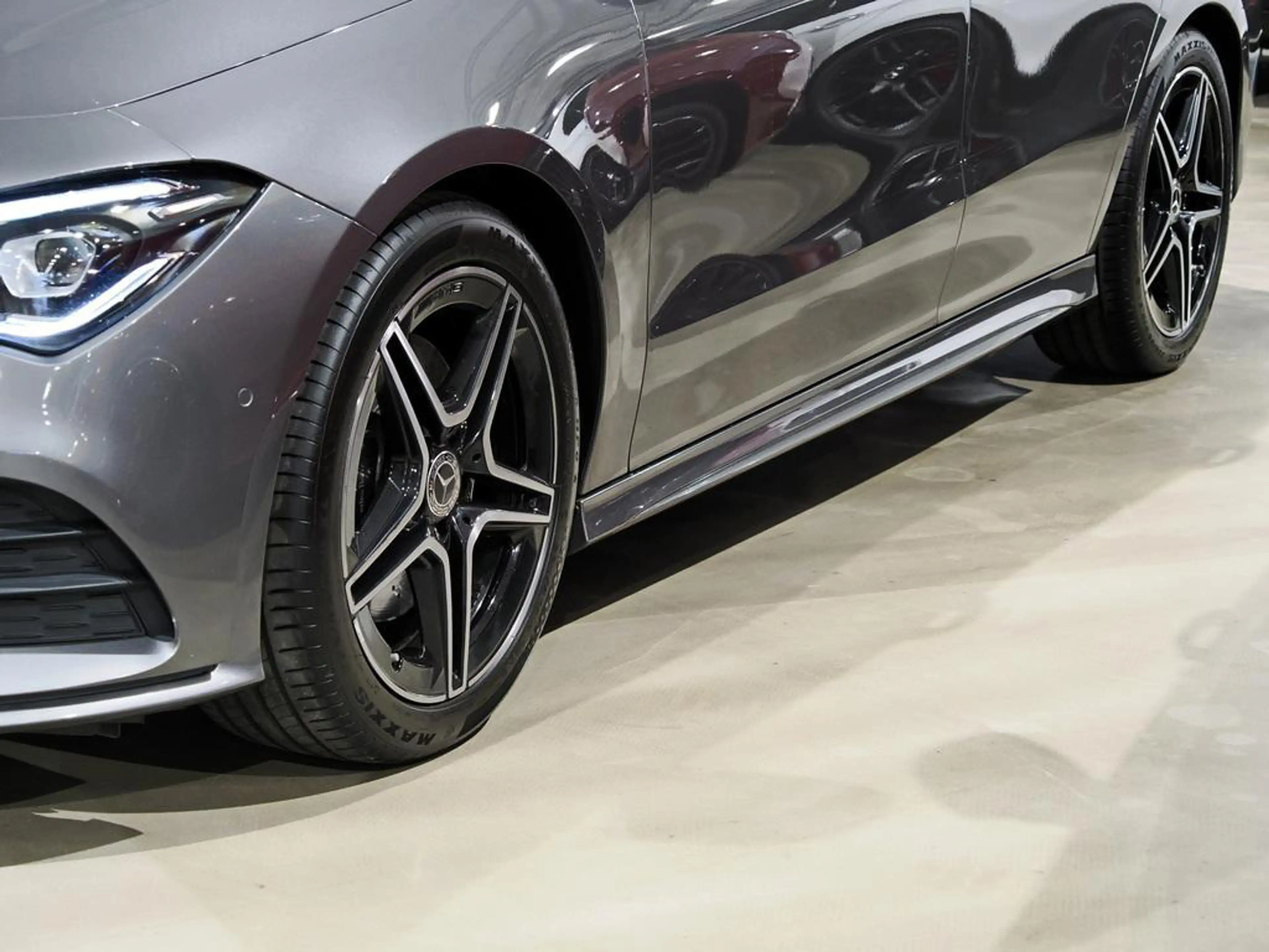 Mercedes-Benz CLA 200 SB AMG KAM PANO SHZ TEMPO AHK MBUX NIGHT — photo 7