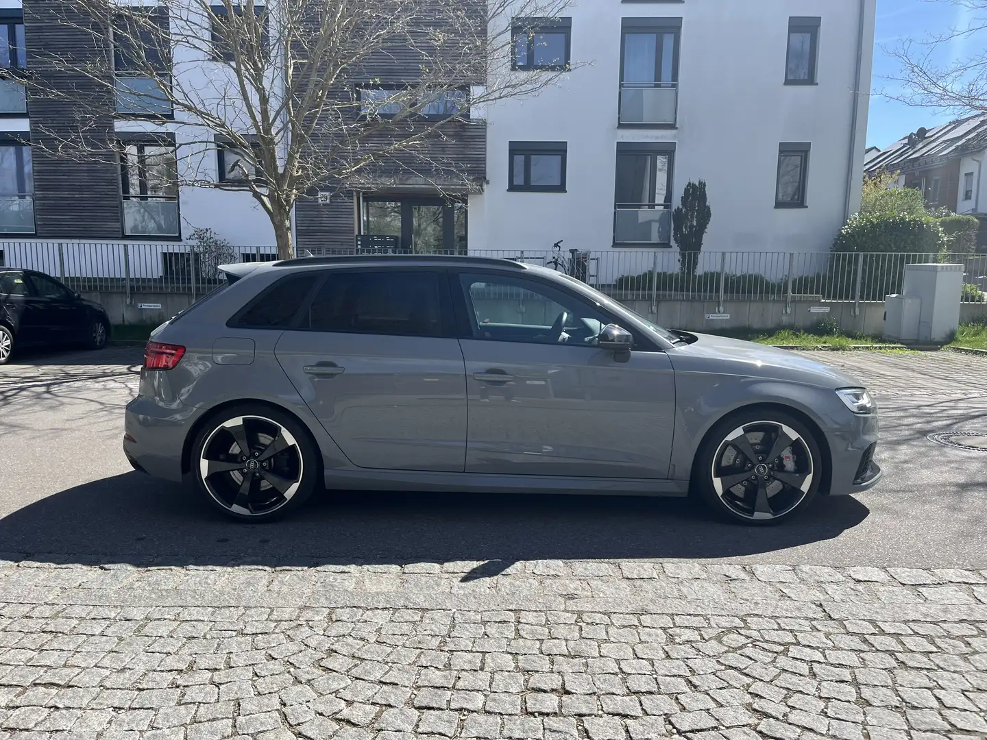 Audi RS3 Sportback S tronic - 2