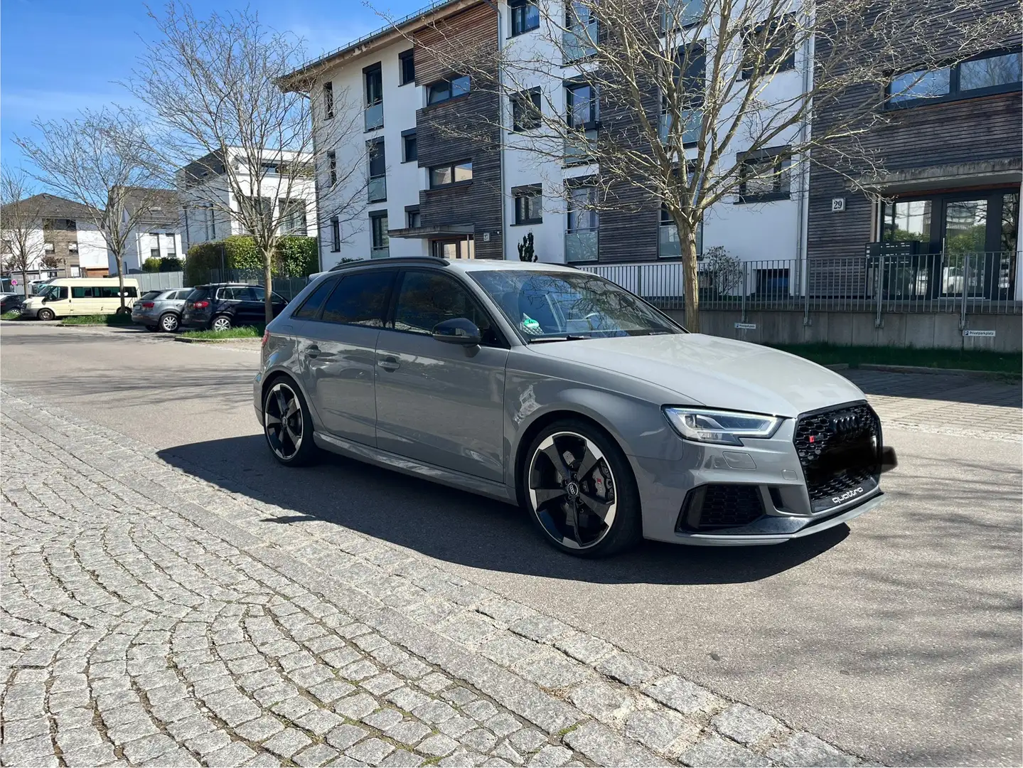 Audi RS3 Sportback S tronic - 1