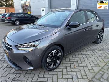 Elegance 50 kWh / Automaat / Carplay / 360 camera