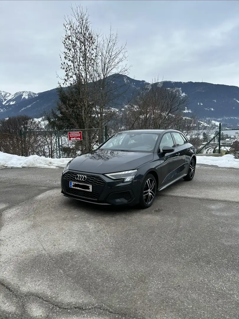 Audi A3 A3 SB 30 TFSI S-tronic Grau - 1
