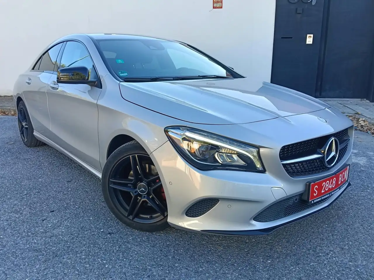 Mercedes-Benz CLA 180