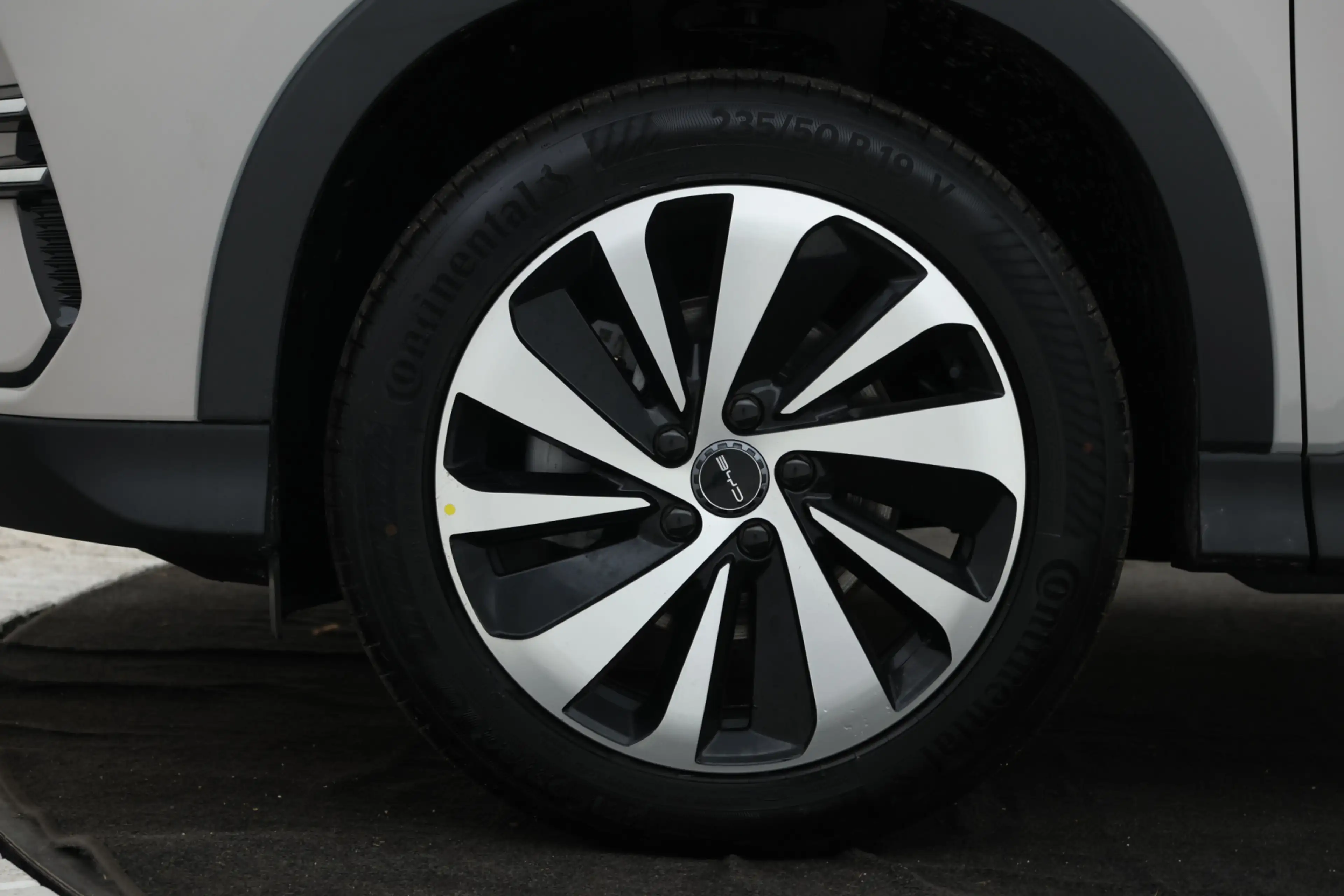 BYD Seal U 1.5 DM-i FWD Boost Plug in hybrid, Demo! — photo 8