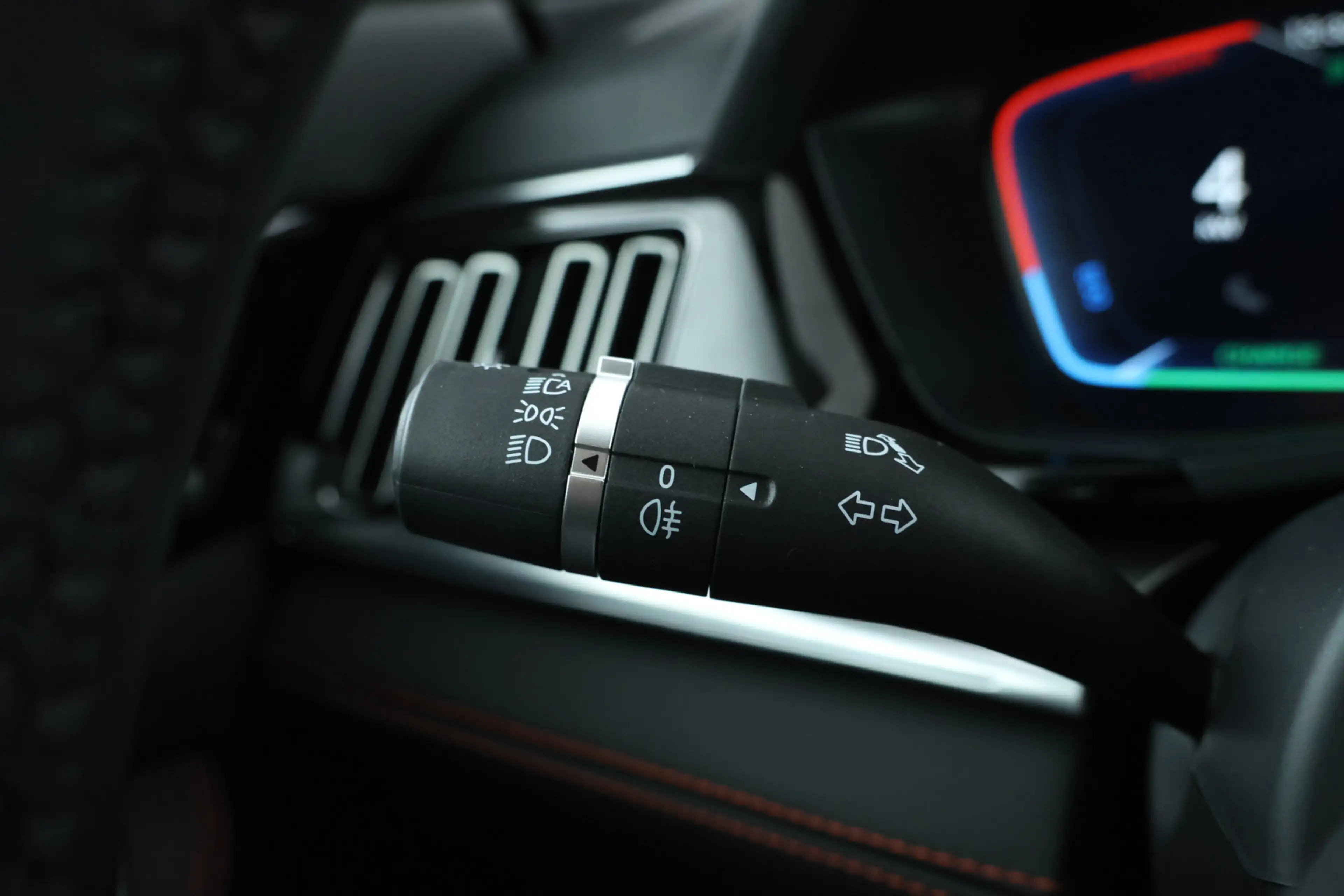 BYD Seal U 1.5 DM-i FWD Boost Plug in hybrid, Demo! — photo 25