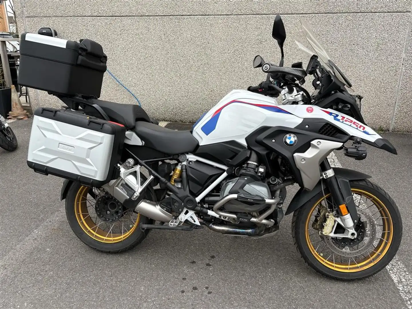 BMW R 1250 GS 0 - 2