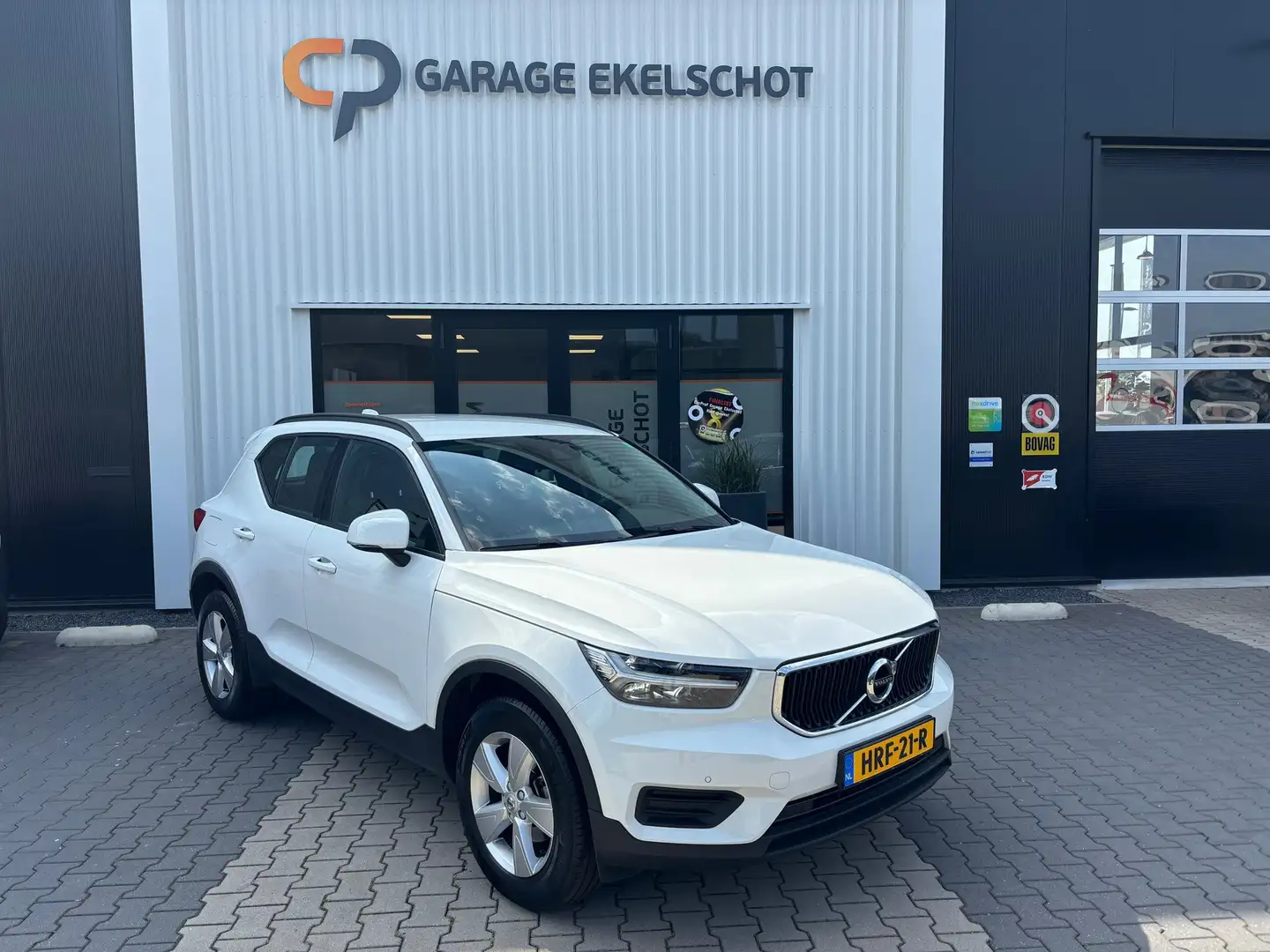 Volvo XC40 1.5 T2 Weiß - 1