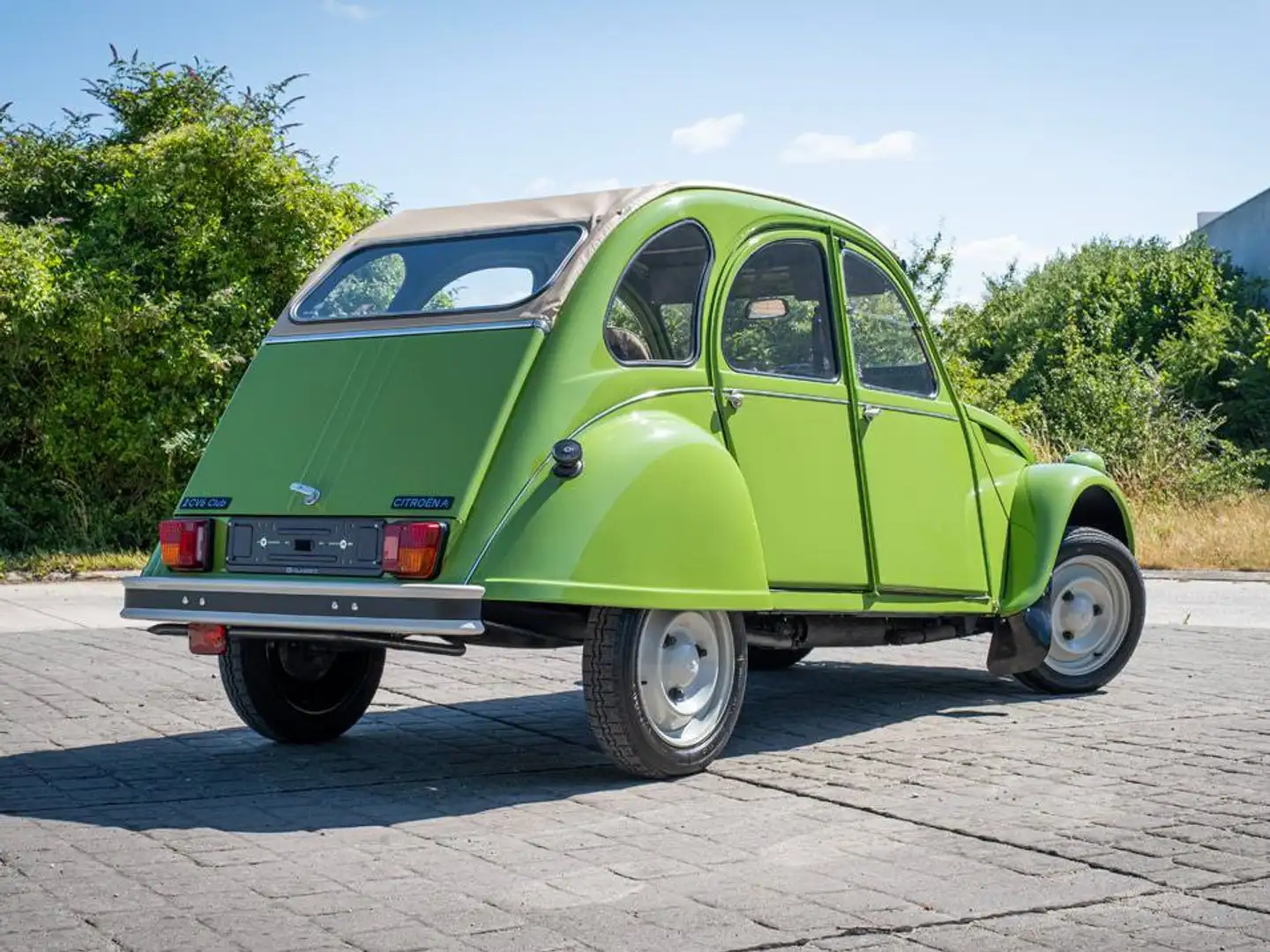 Citroen 2CV Club - Gerestaureerd - 2 jaar Garantie Vert - 2