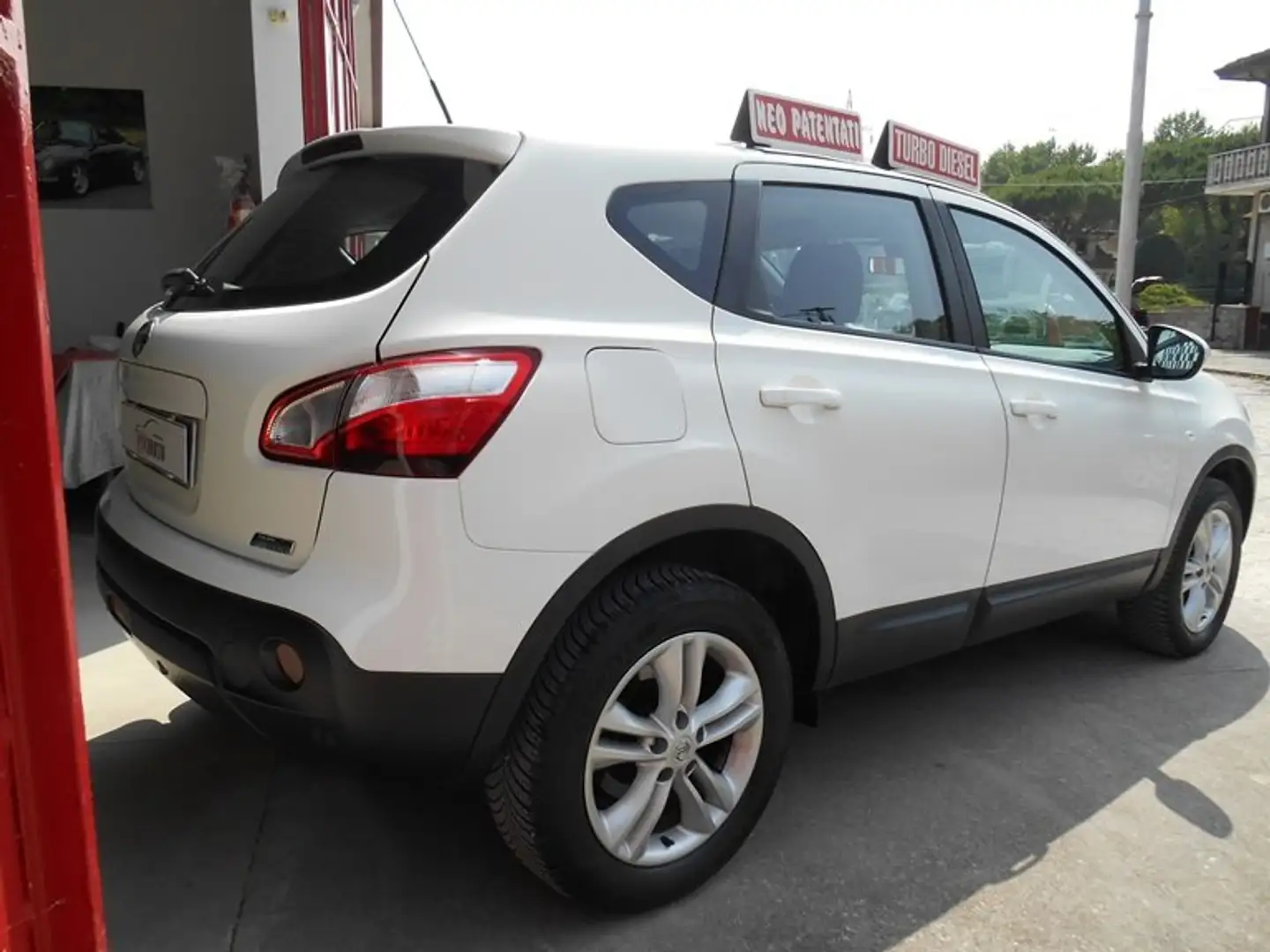 Nissan Qashqai 1.5 dci Acenta Dpf FL KM 134000 UNIPROPRIETARIA Bianco - 2