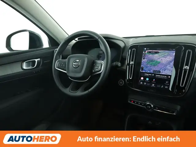 Volvo XC40 view 13