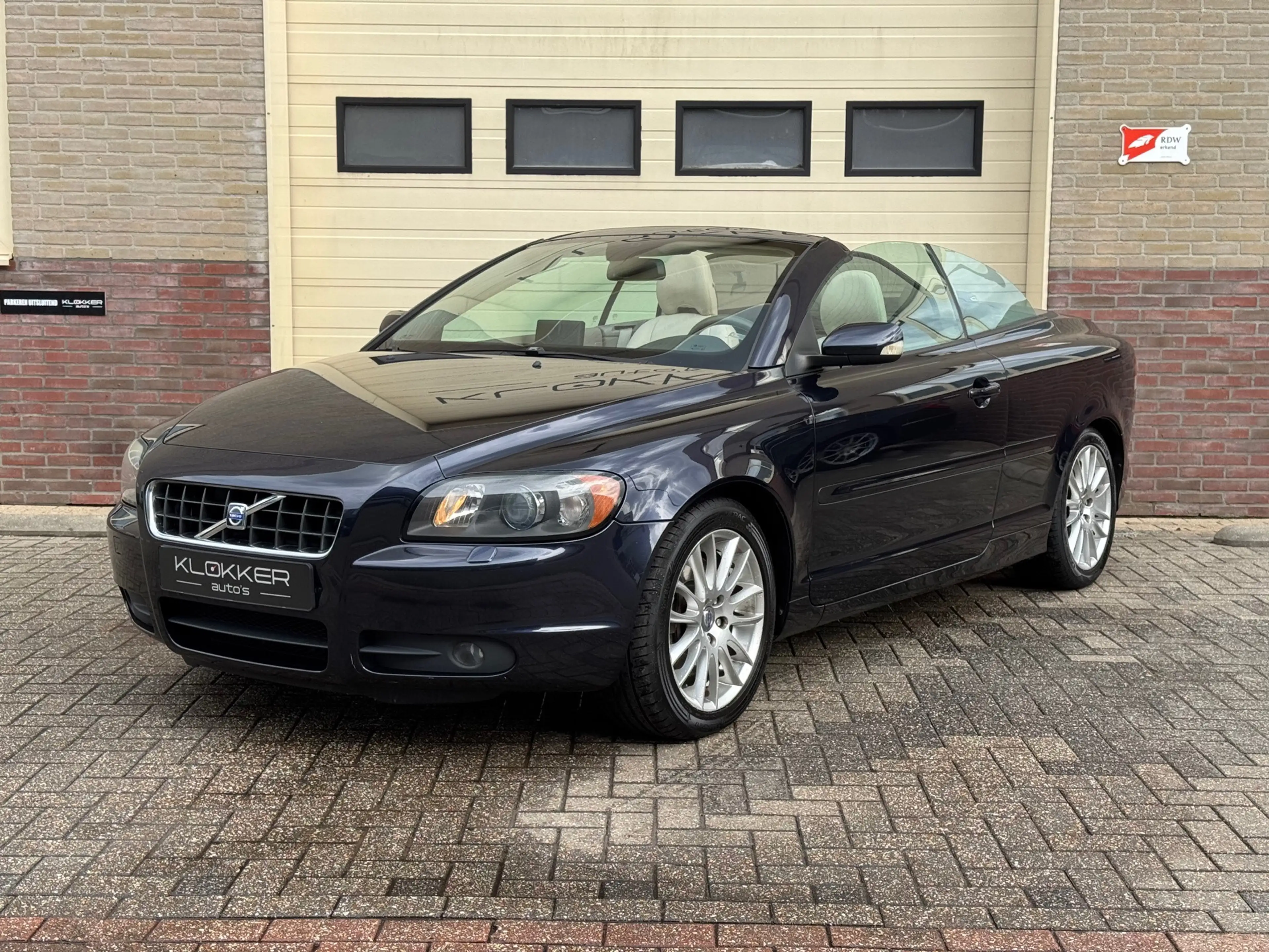 Volvo C70 Convertible 2.4i Summum Automaat|Navigatie|Stoelve