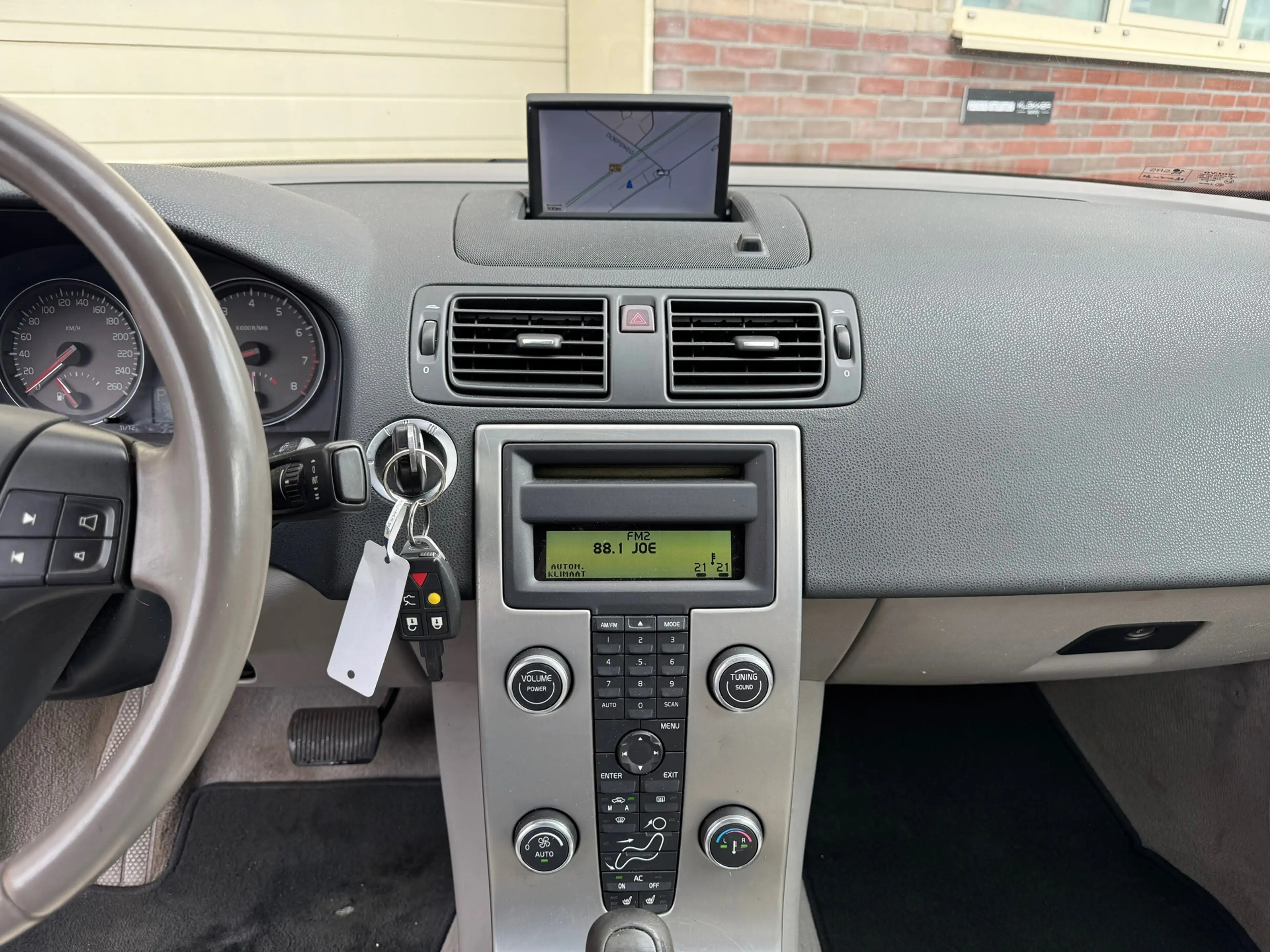 Volvo C70 Convertible 2.4i Summum Automaat|Navigatie|Stoelve — photo 12