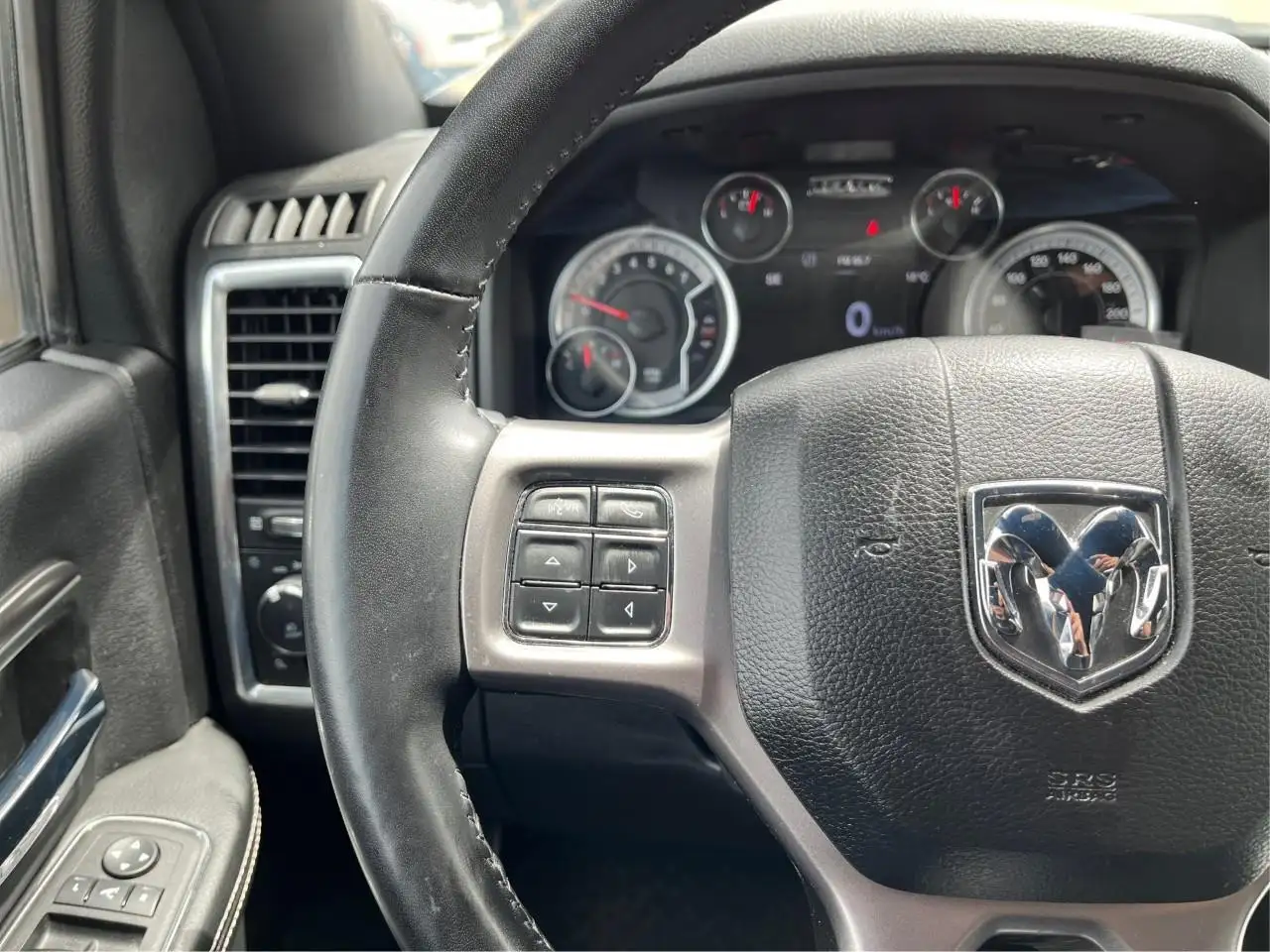 RAM 1500 photo RAM 1500