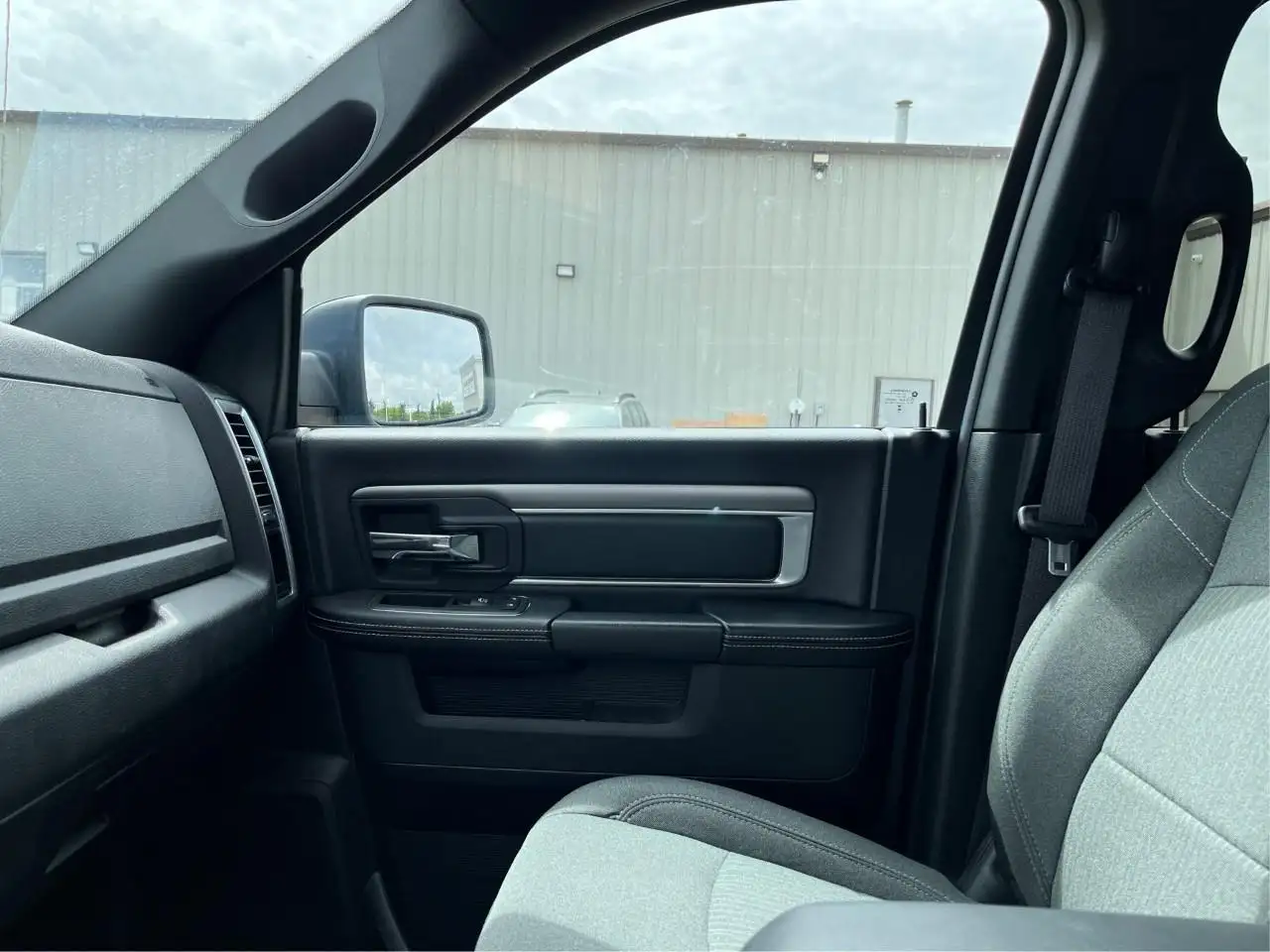 RAM 1500 photo RAM 1500