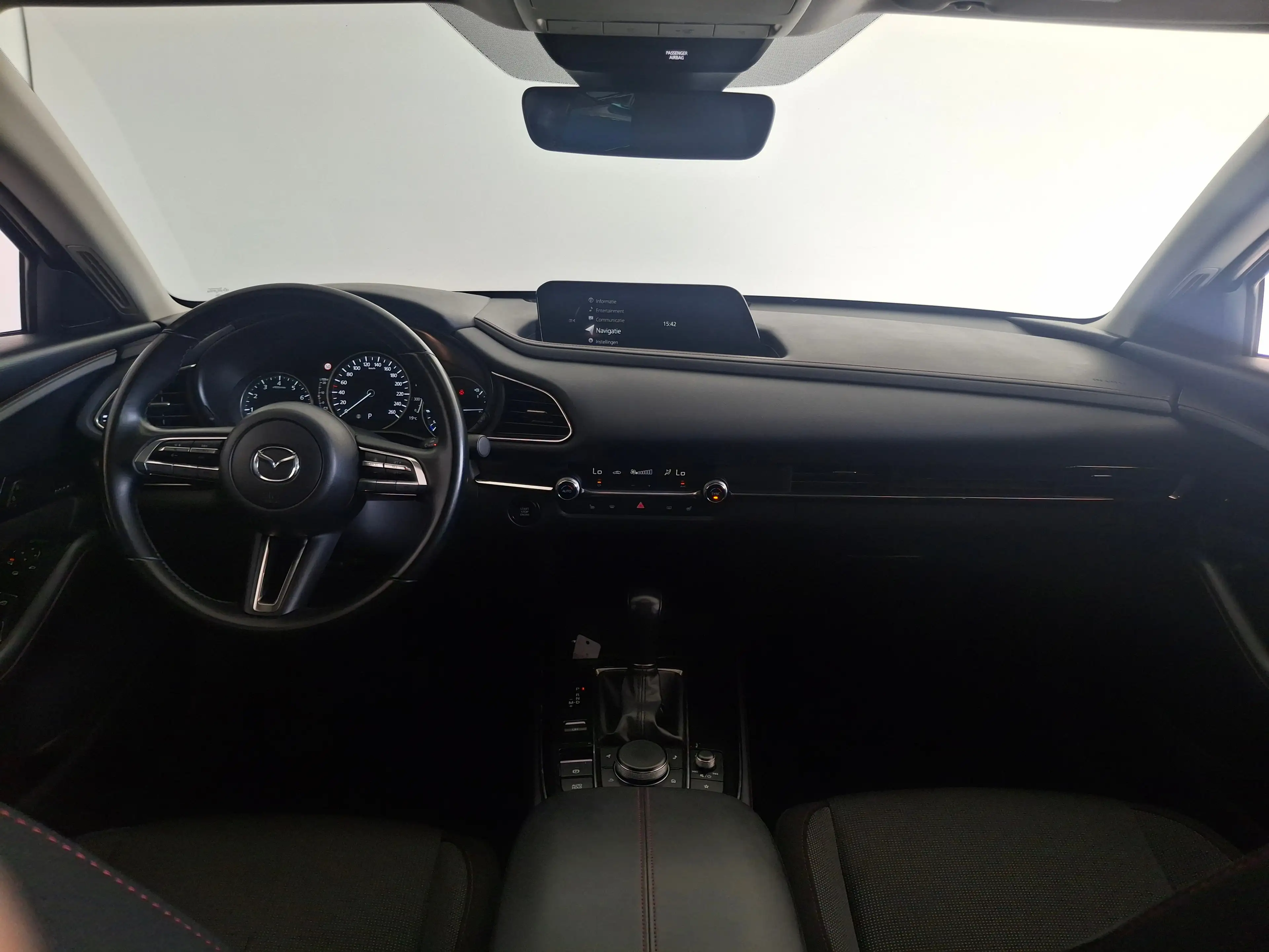Mazda CX-30 2.0 e-SkyActiv-X M Hybrid Sportive LED CAMERA STOE — photo 4
