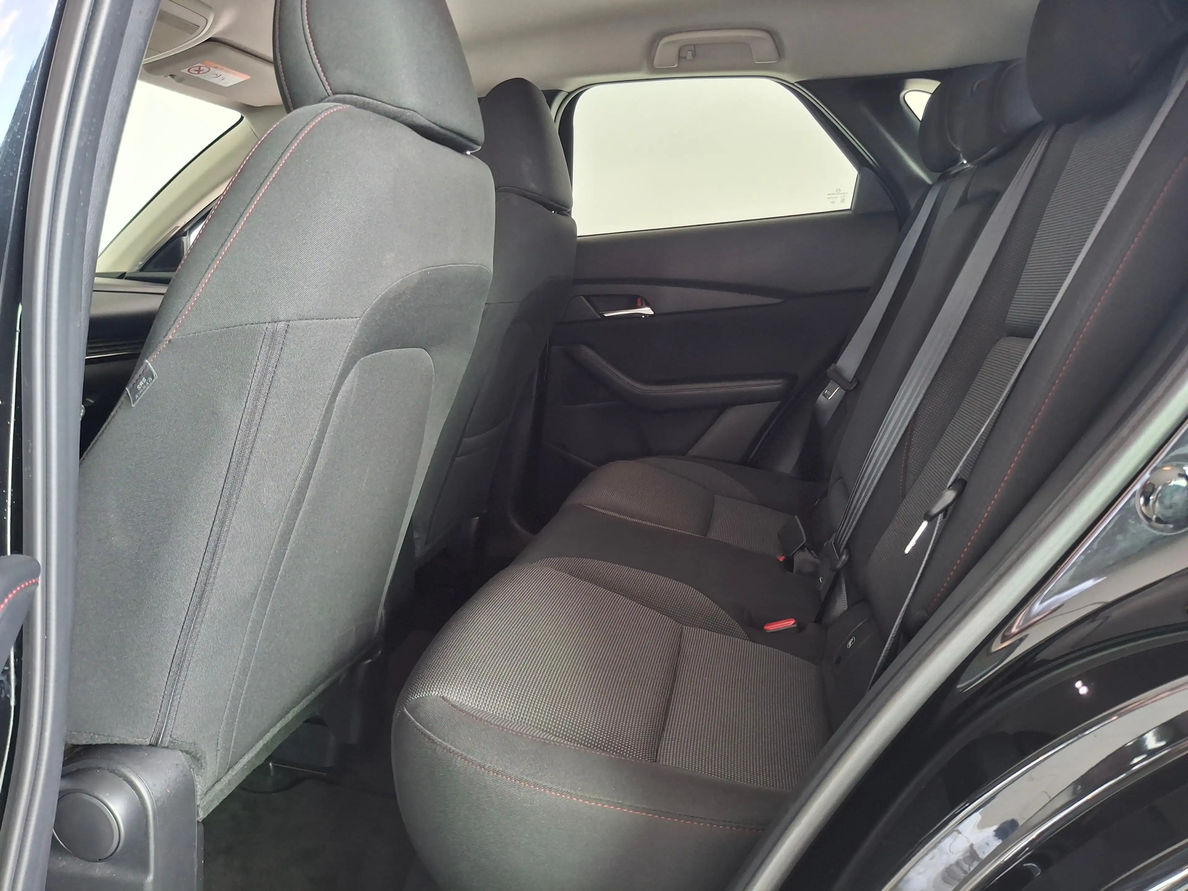 Mazda CX-30 2.0 e-SkyActiv-X M Hybrid Sportive LED CAMERA STOE — photo 8