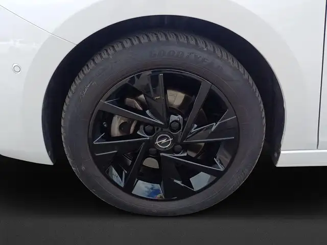 Opel Corsa view 8