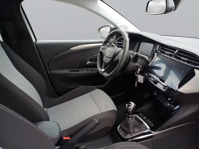 Opel Corsa view 11