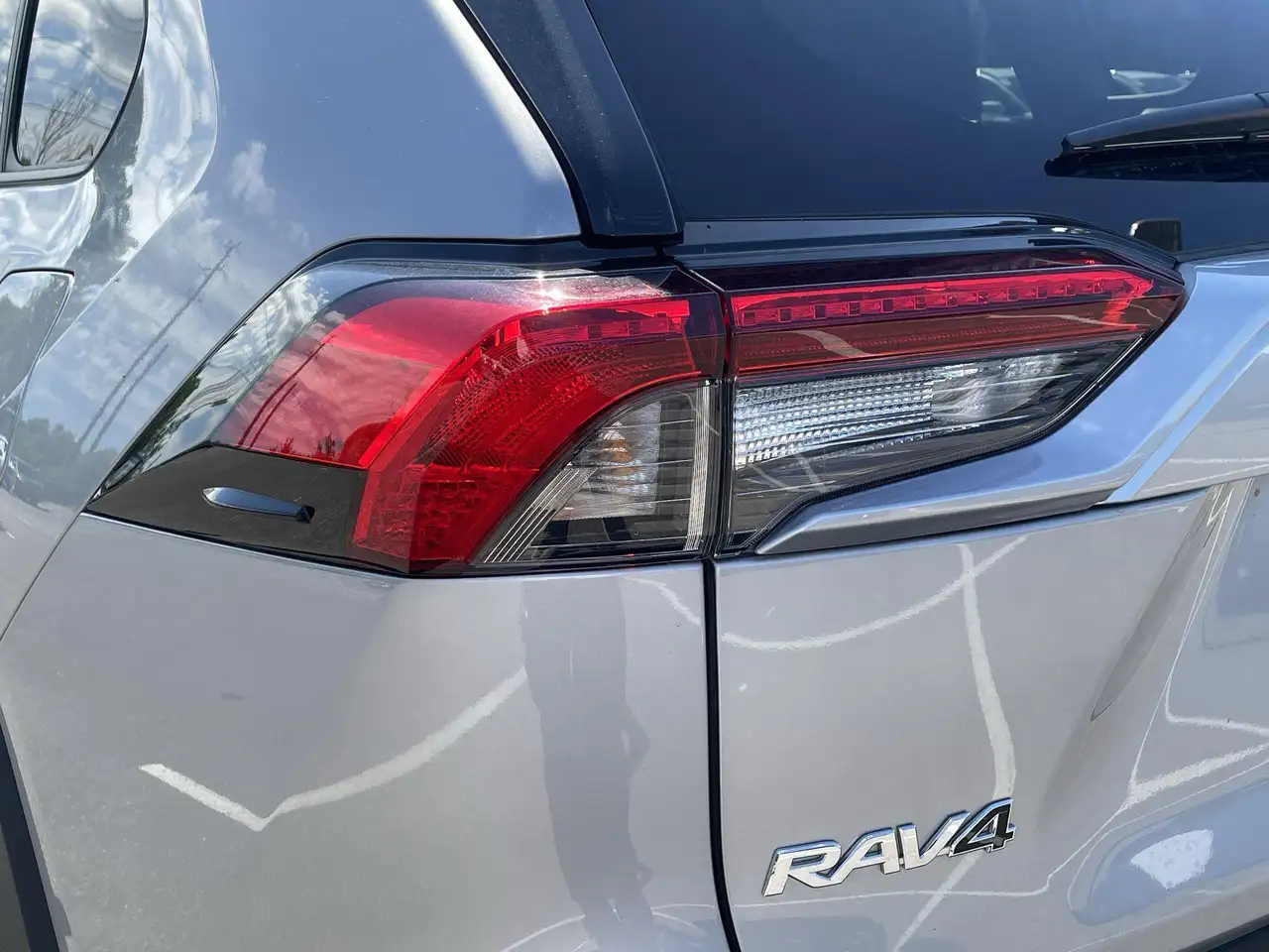 Toyota RAV 4 photo Toyota RAV 4
