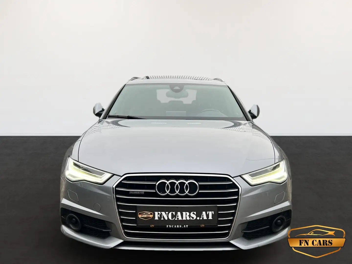 Audi A6 Avant 3,0 TDI quattro S-tronic // PANO // AHK// L Grau - 2