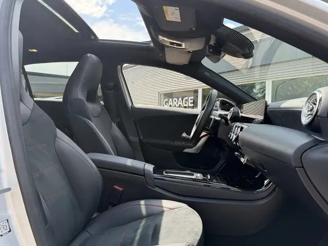 Mercedes-Benz A-Class view 8