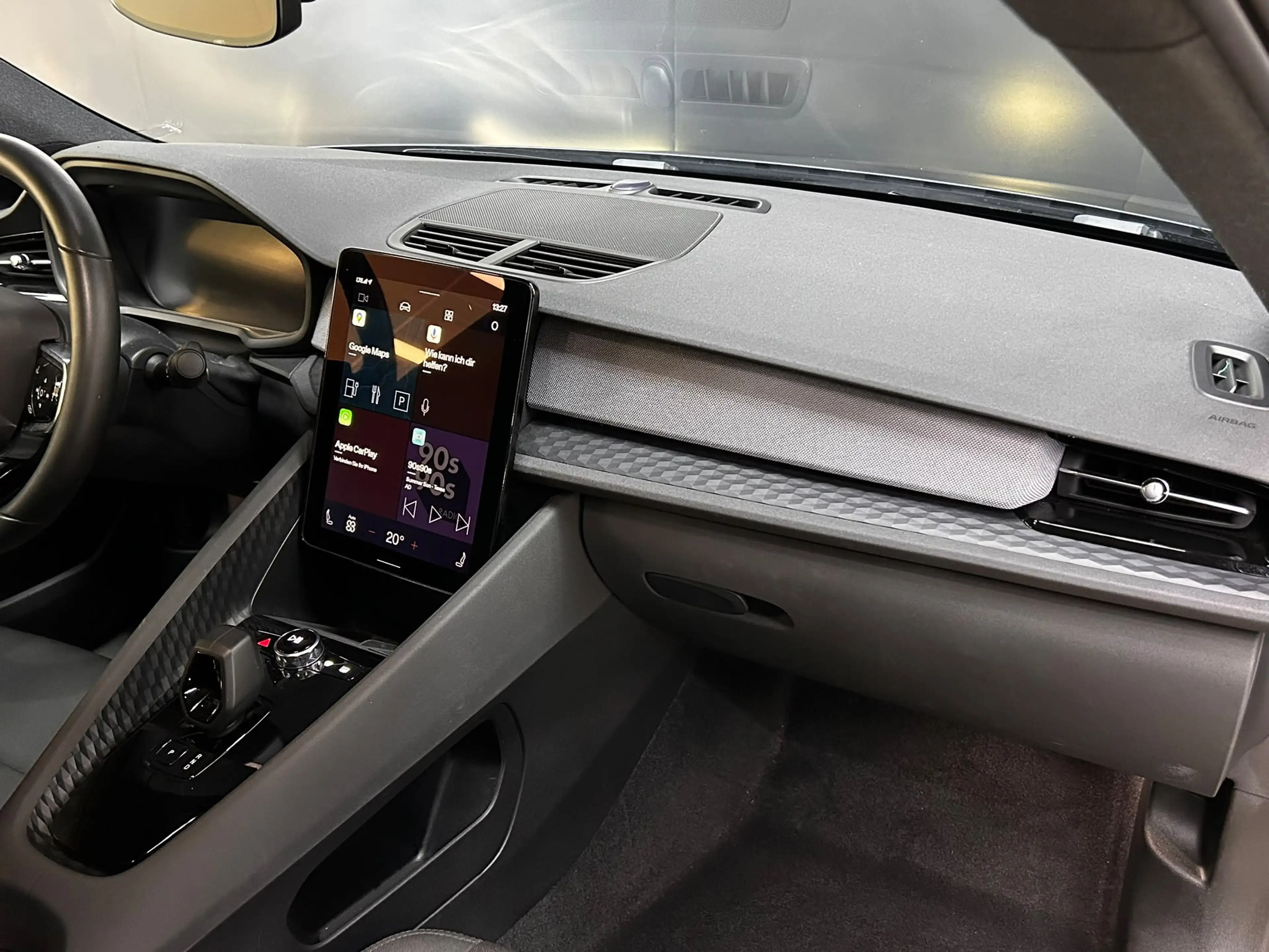 Polestar 2 LED+SHZ+NAVI+KEYLESS+ACC+360°+DAB+20+ — photo 15