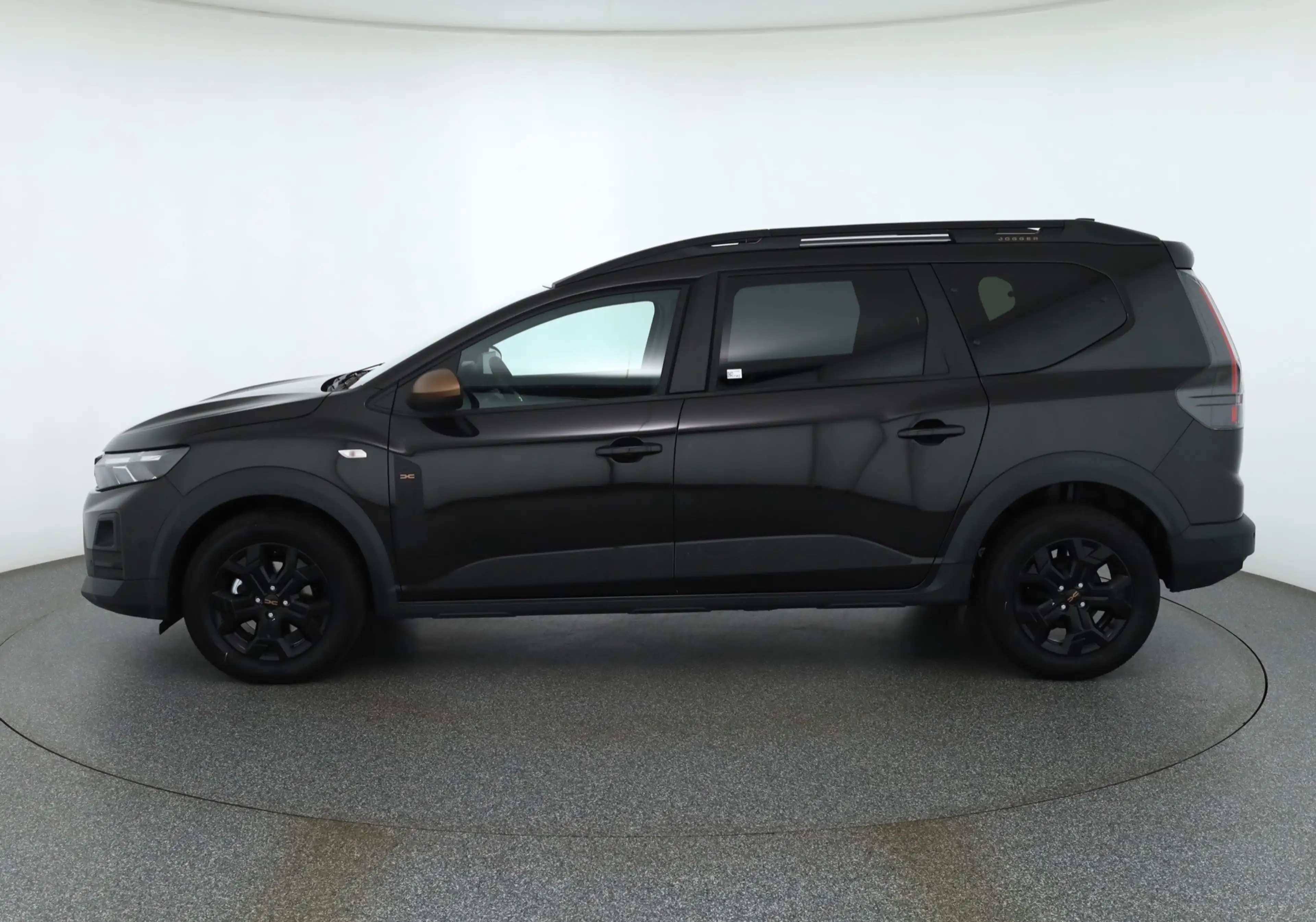 Dacia Jogger TCe 110 Extreme LED 7-Sitzer Kamera — photo 2