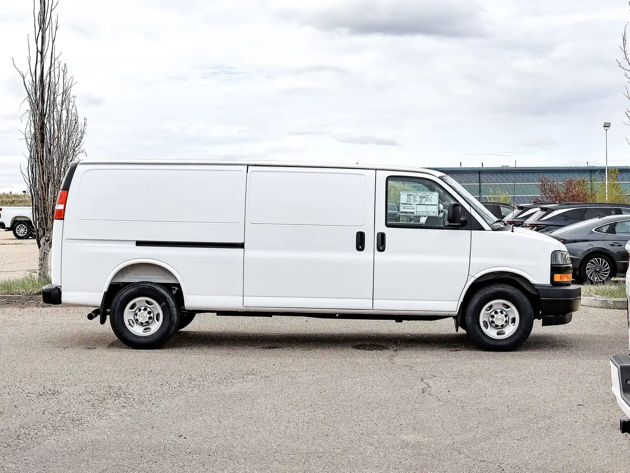 Chevrolet Express 3500 снимка Chevrolet Express 3500