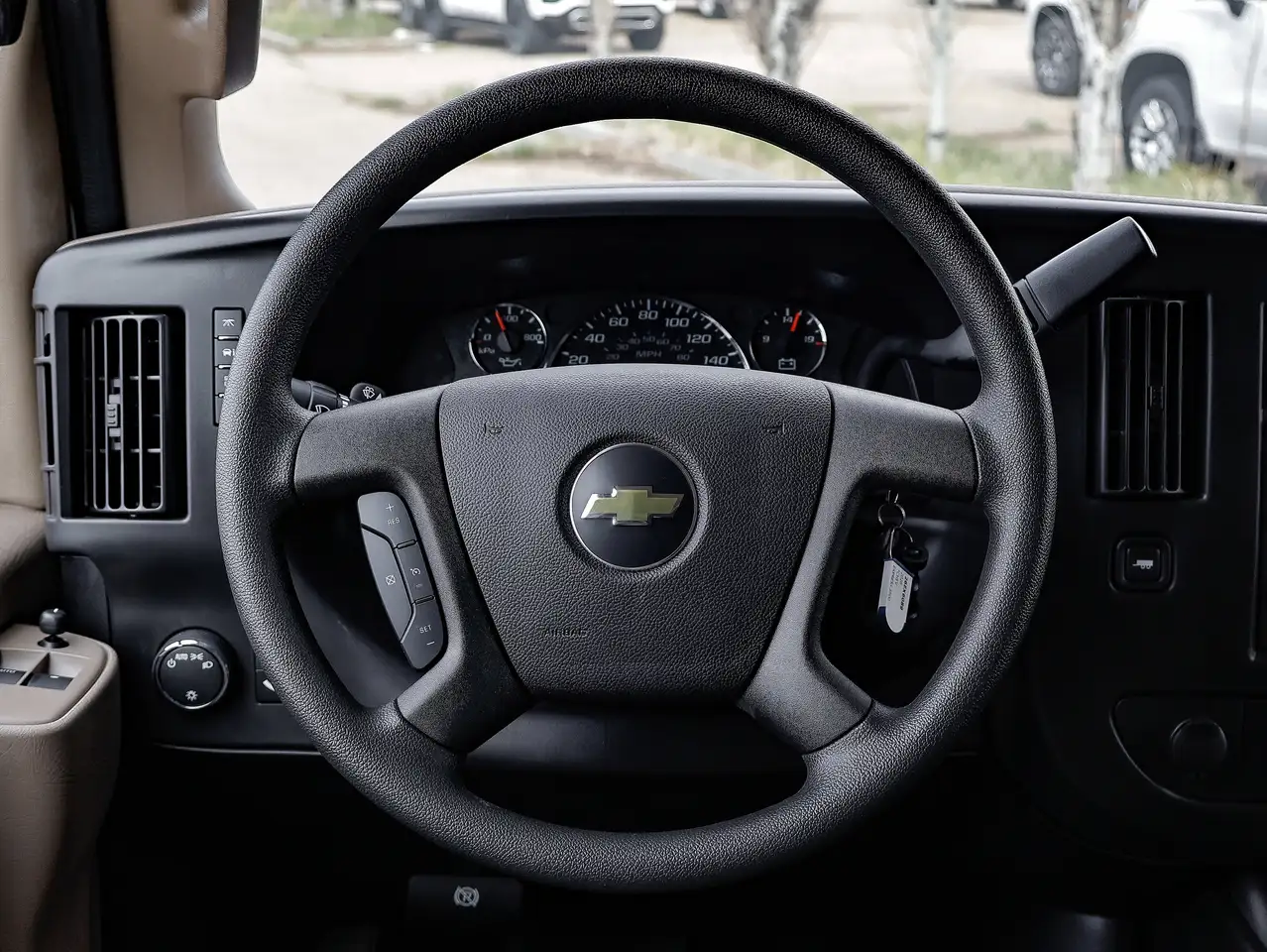Chevrolet Express 3500 снимка Chevrolet Express 3500
