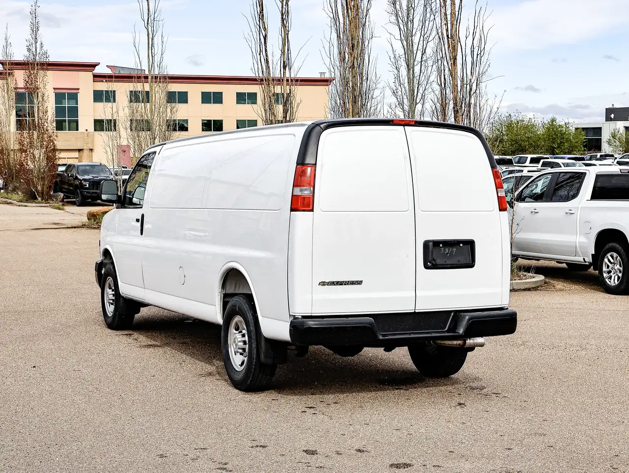 Chevrolet Express 3500 снимка Chevrolet Express 3500