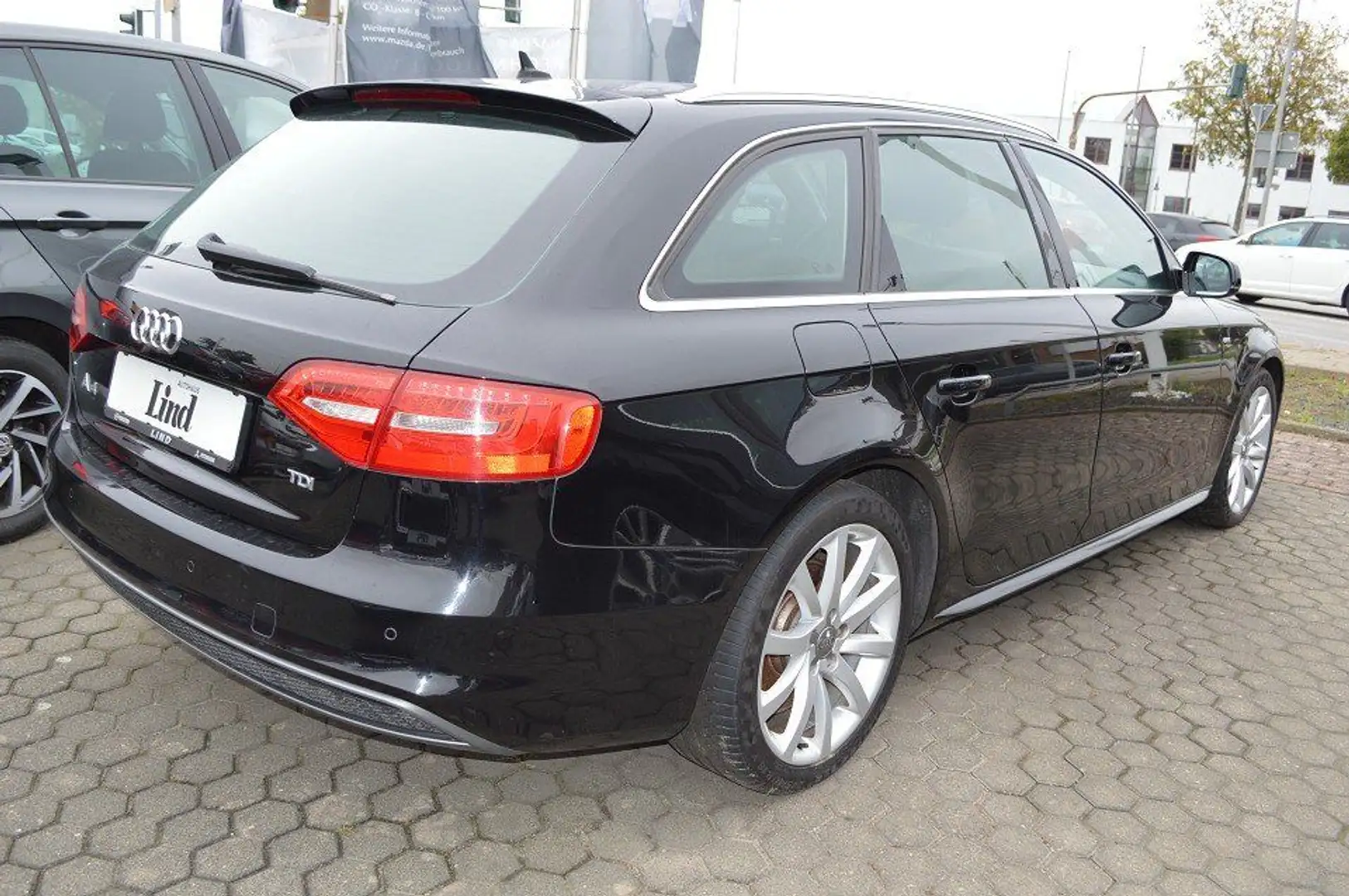Audi A4 Avant (8K5)(04.2008-) A4 2.0 TDI DPF Avant A Negro - 2