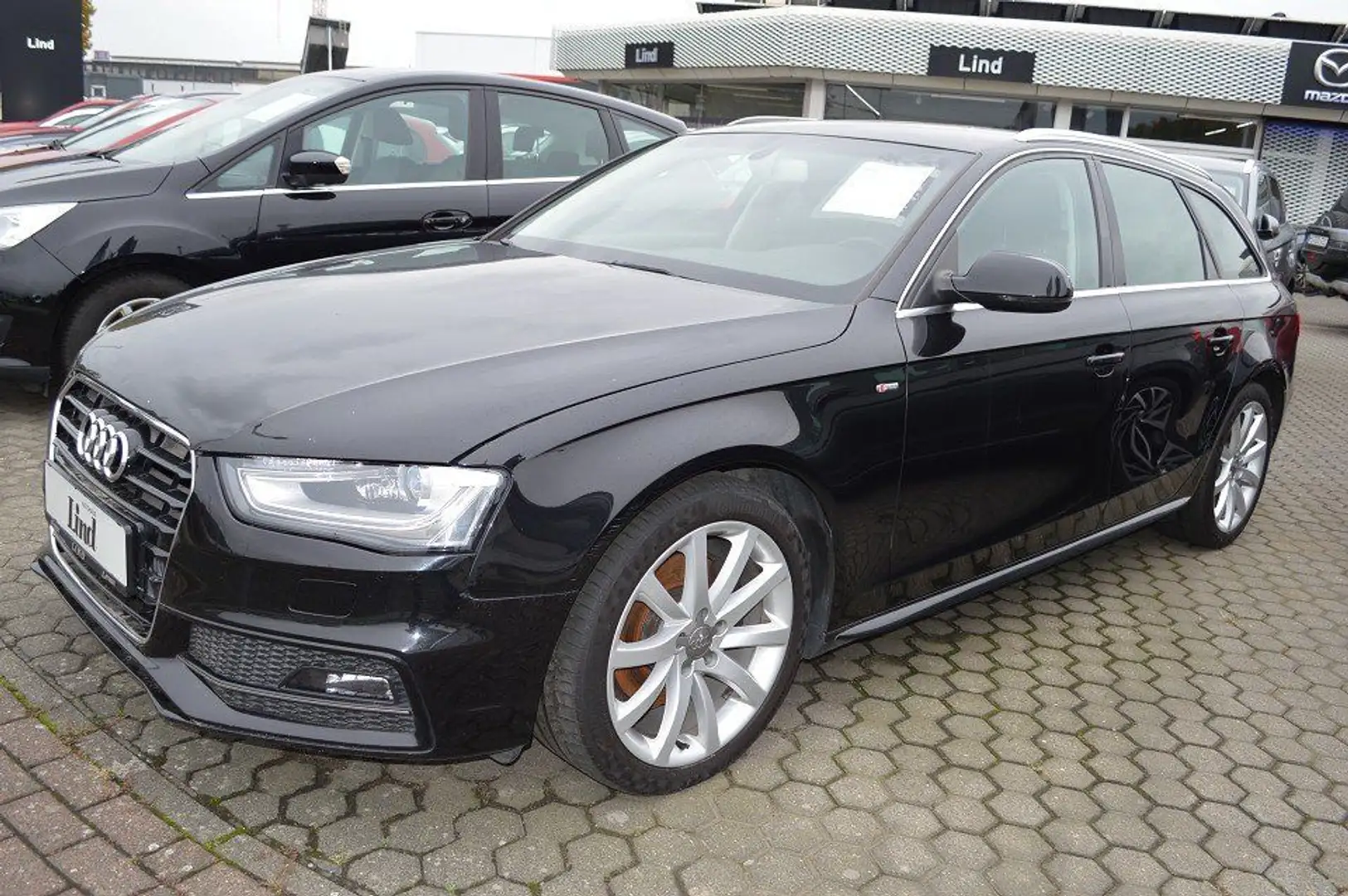 Audi A4 Avant (8K5)(04.2008-) A4 2.0 TDI DPF Avant A Negro - 1
