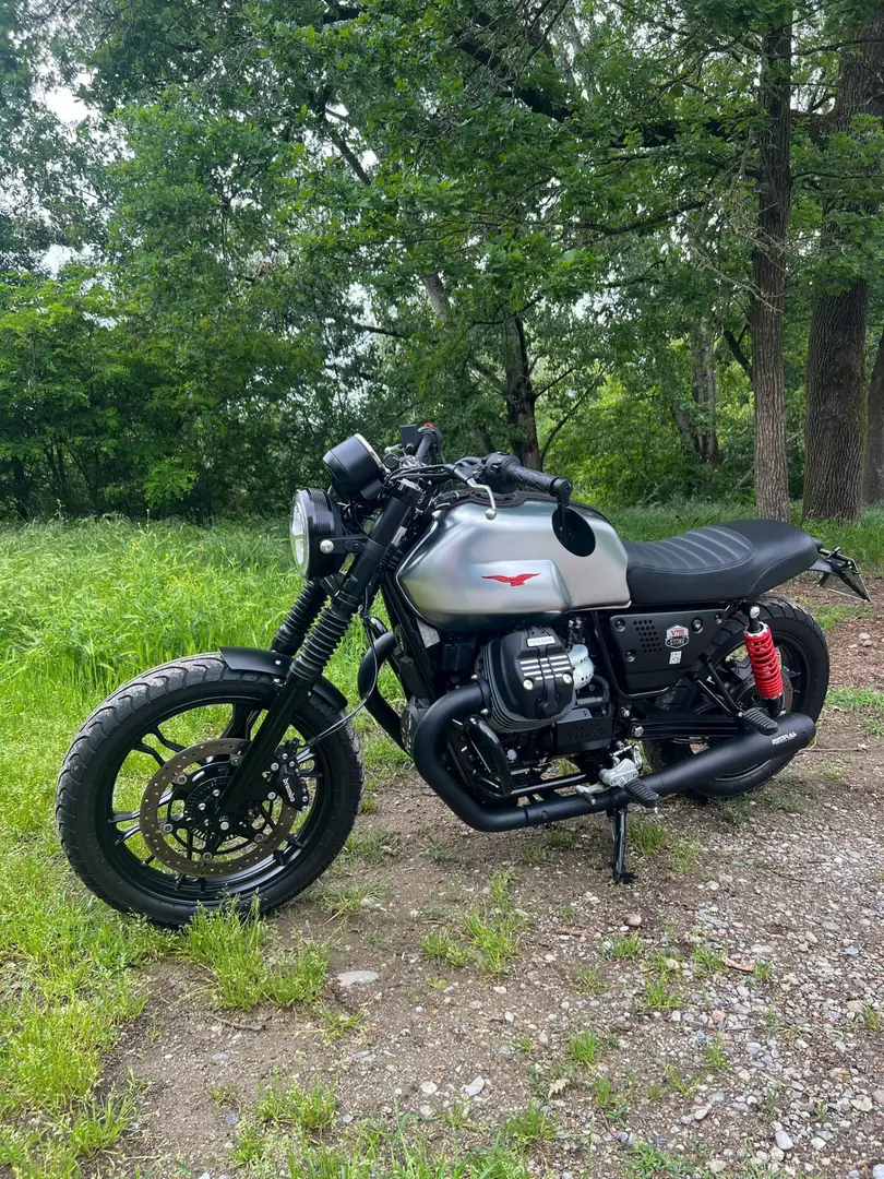Moto Guzzi V 7 v7 stone III S ABS Срібний - 1