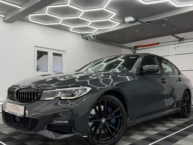 Bmw 330 i xDrive M SPORT/LASER/H&K/PANO/MEMORY/DE FZ