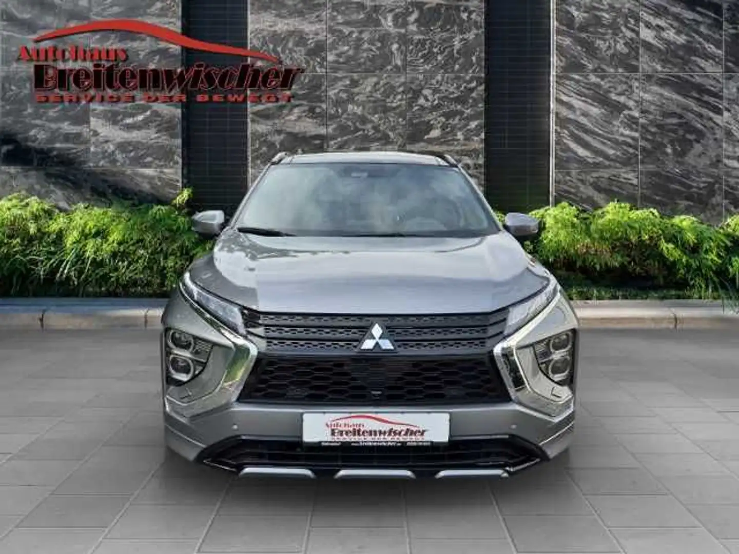 Mitsubishi Eclipse Cross Plug-in Hybrid TOP 2.4 MIVEC 4WD Grau - 2